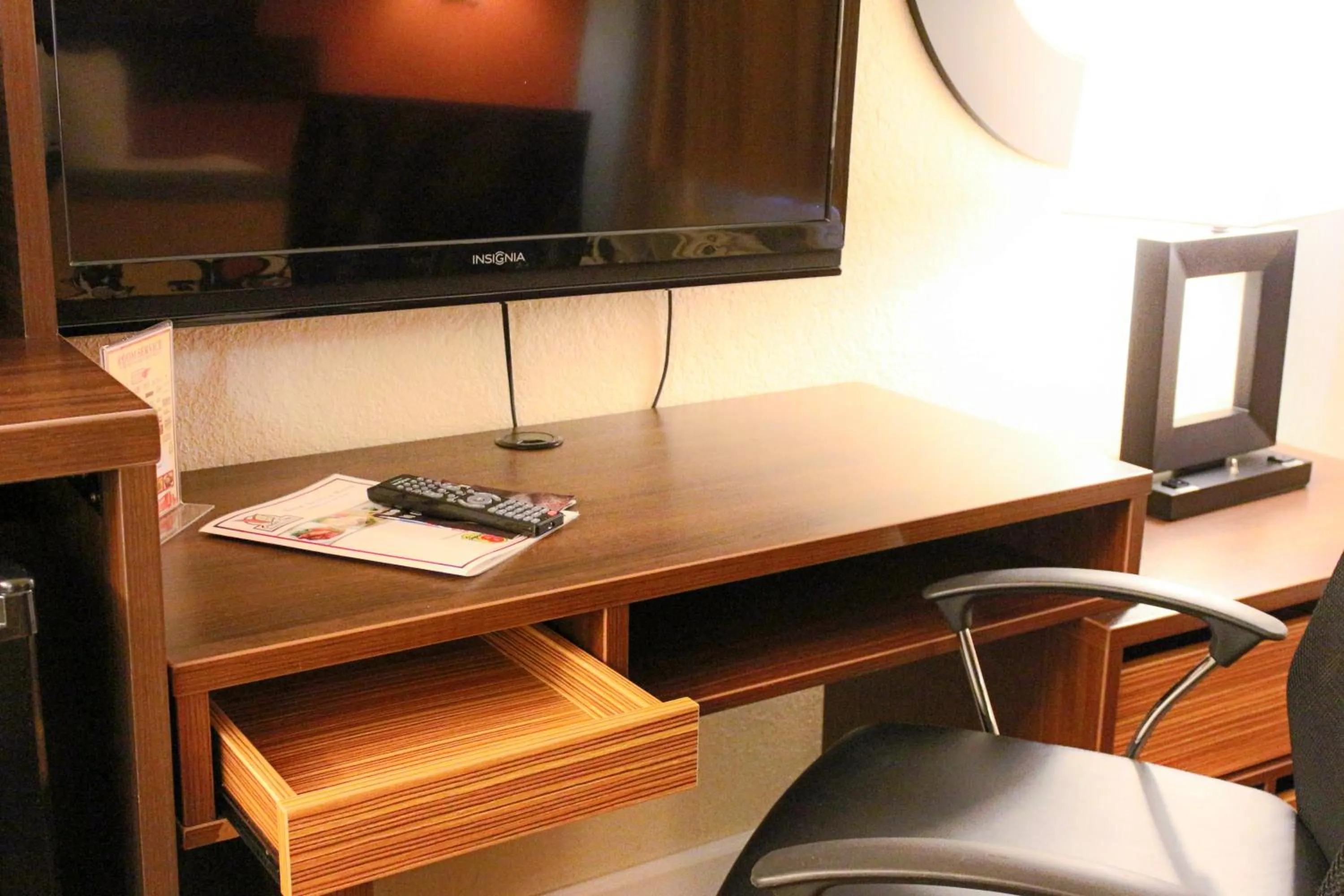 Bedroom in Orlando Inn International Drive Area