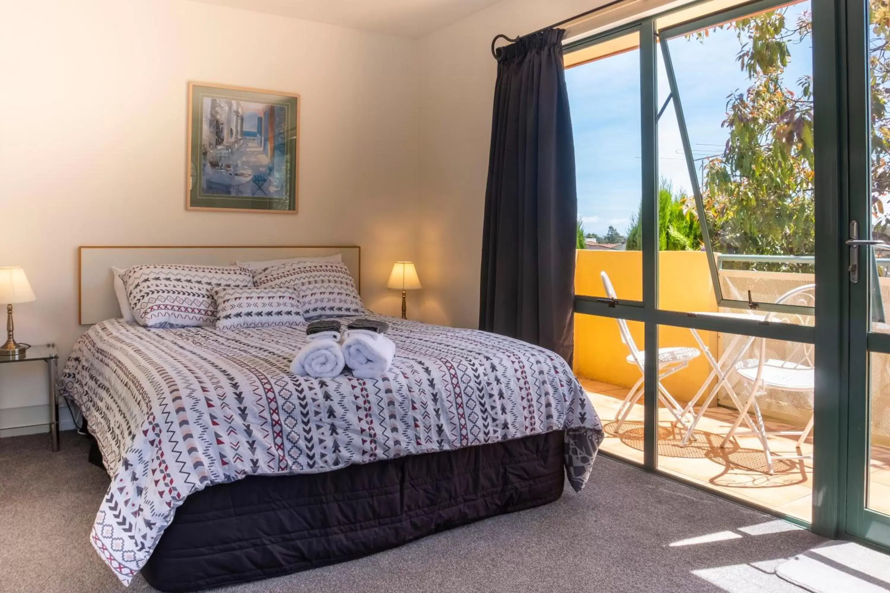 Studio with Kitchenette in Tuscany Gardens Motor Lodge Studio with Kitchenette in Tuscany Gardens Motor Lodge