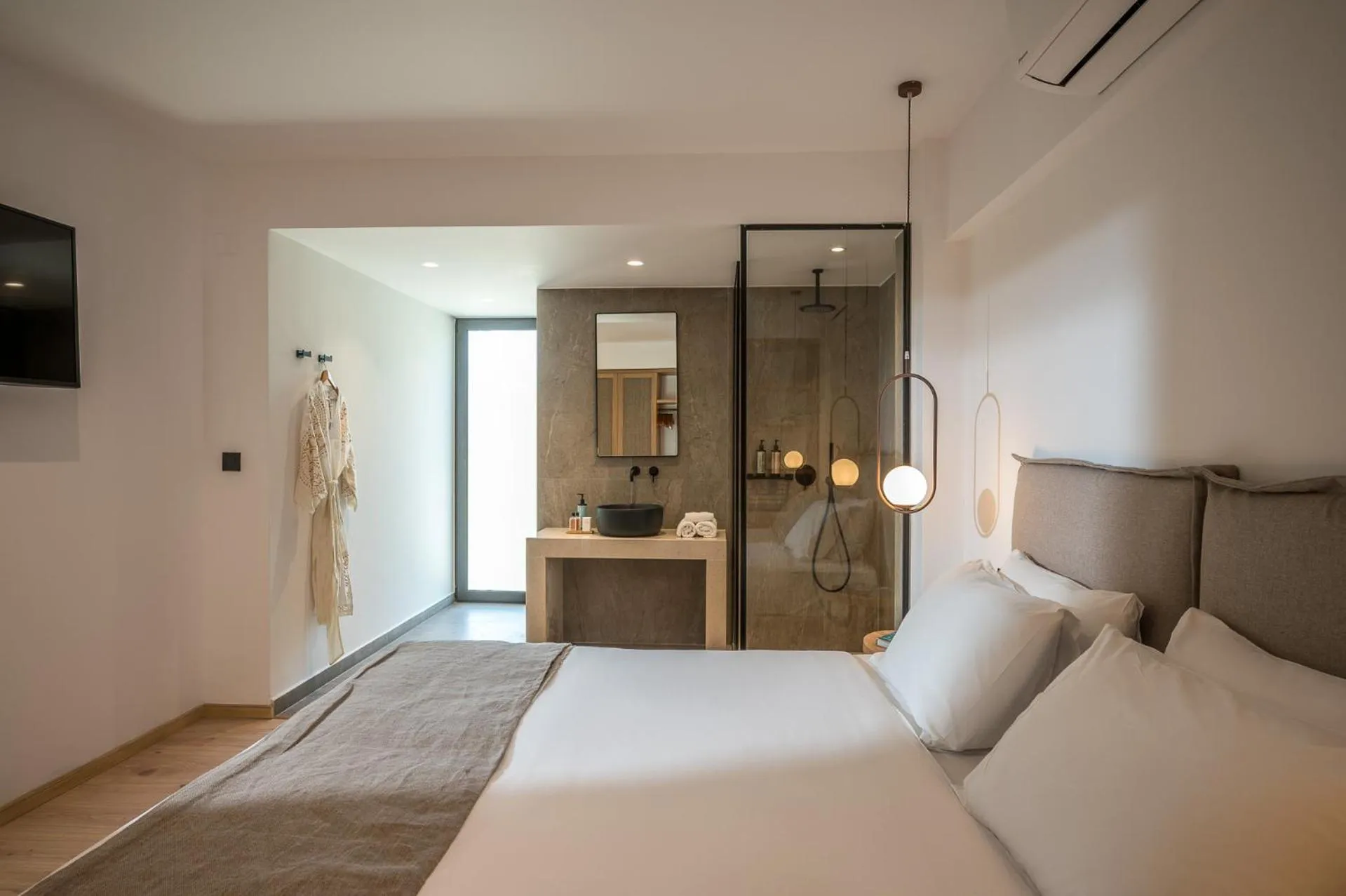 Bed in Stella Palace Aqua Park Resort