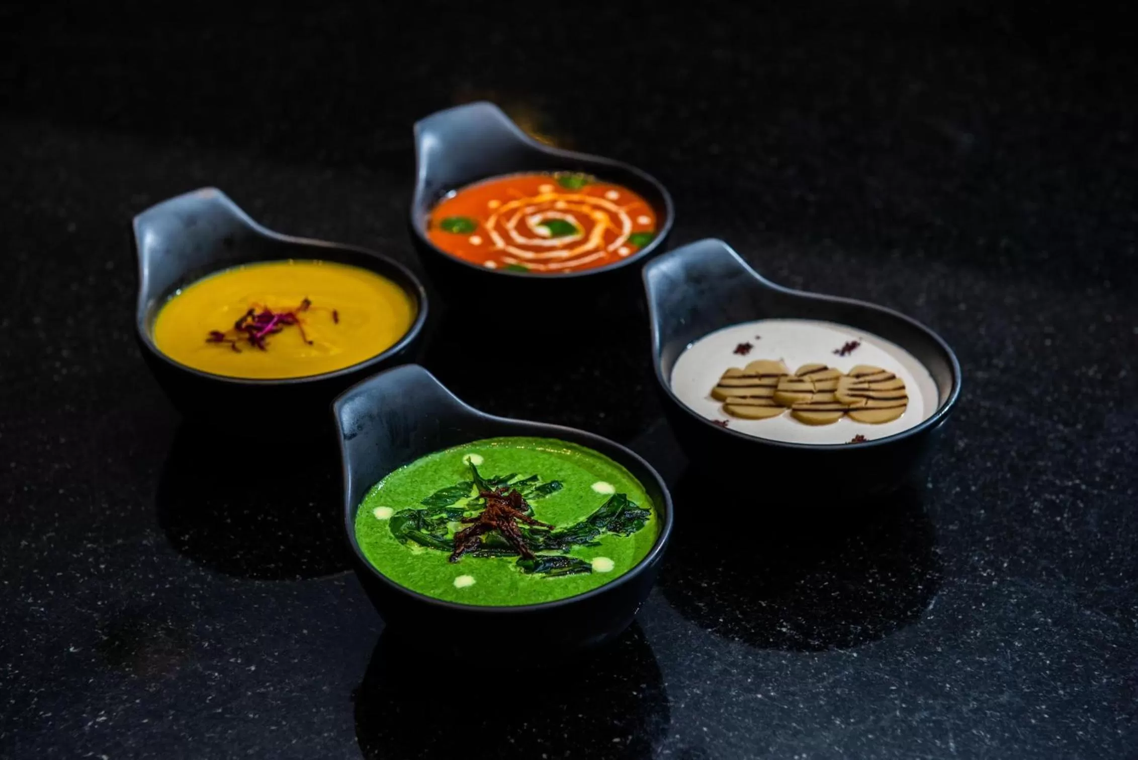 Food in Mercure Gold Hotel Jumeirah Dubai by Accor