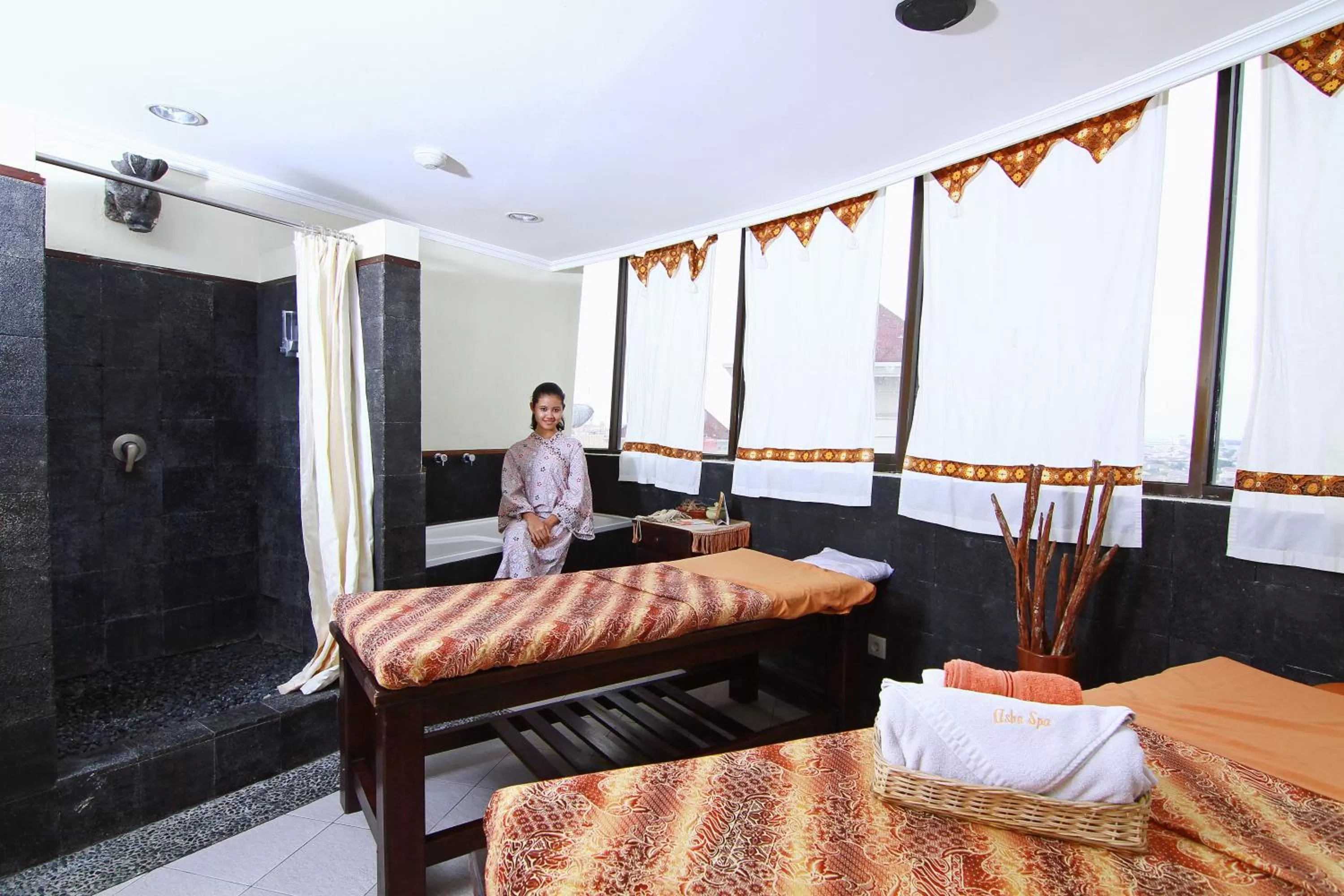 Massage, Bed in Grand Arkenso Park View
