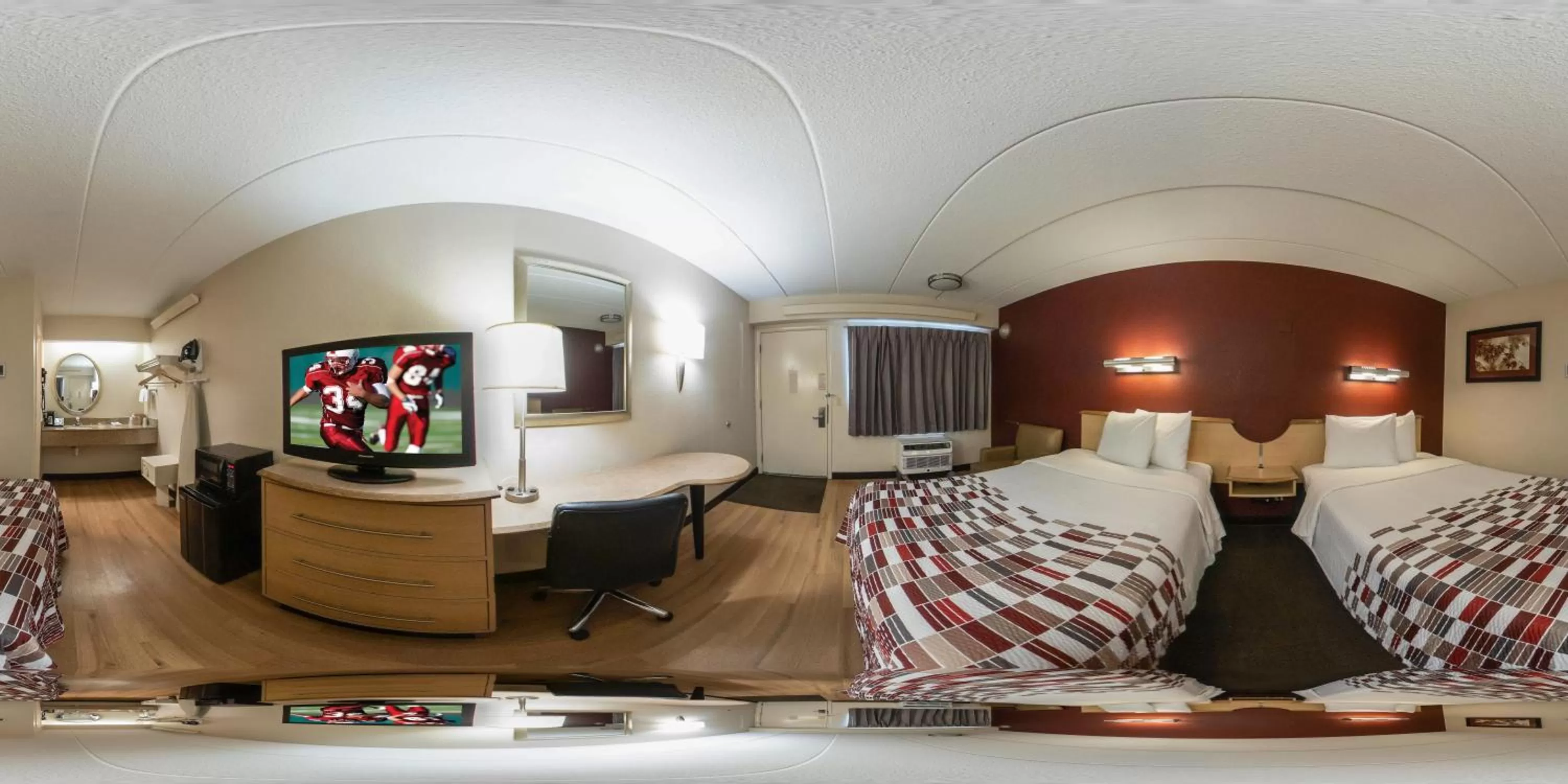 Bedroom in Red Roof Inn Philadelphia - Trevose