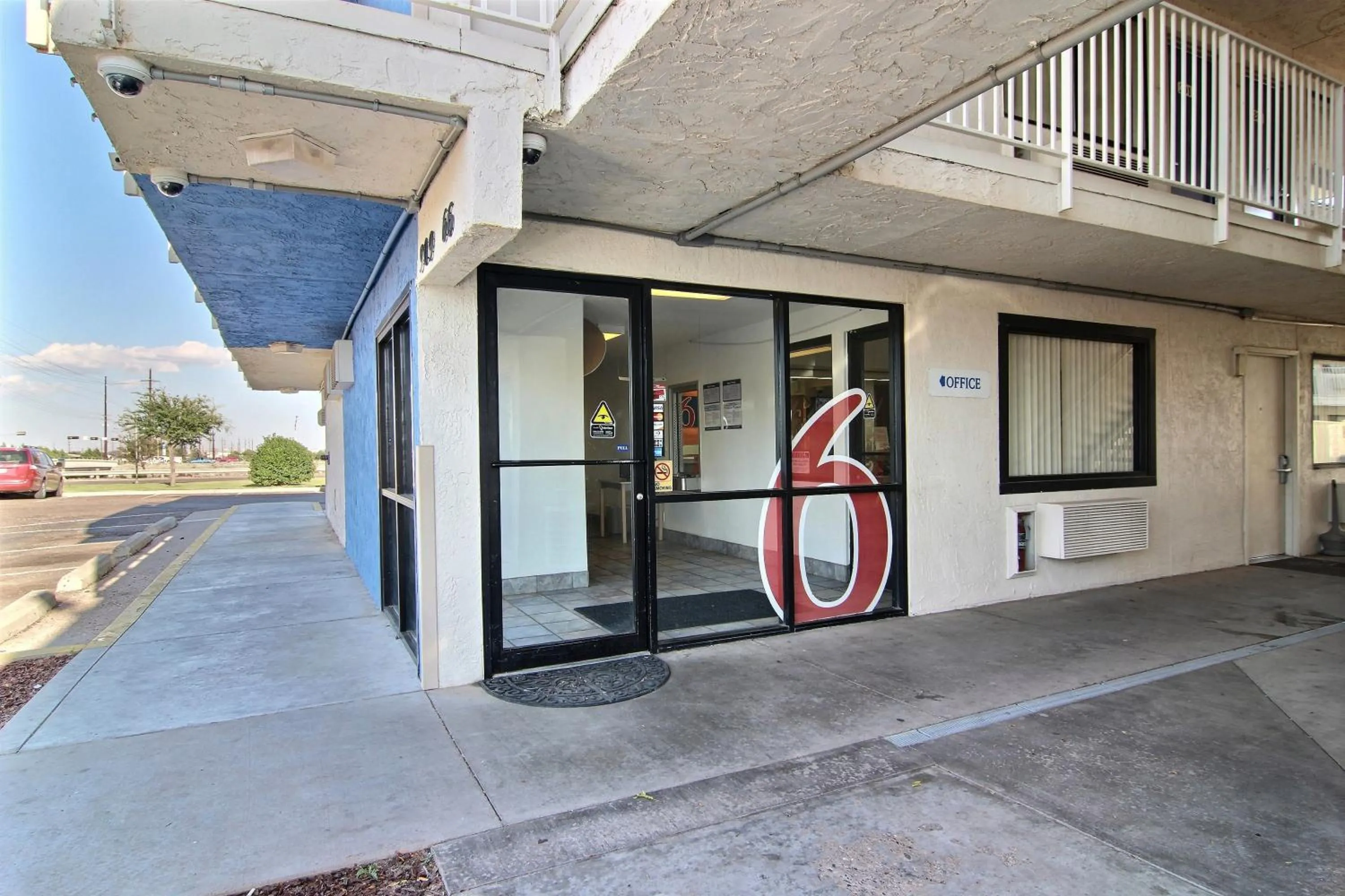 Property building in Motel 6-Lubbock, TX