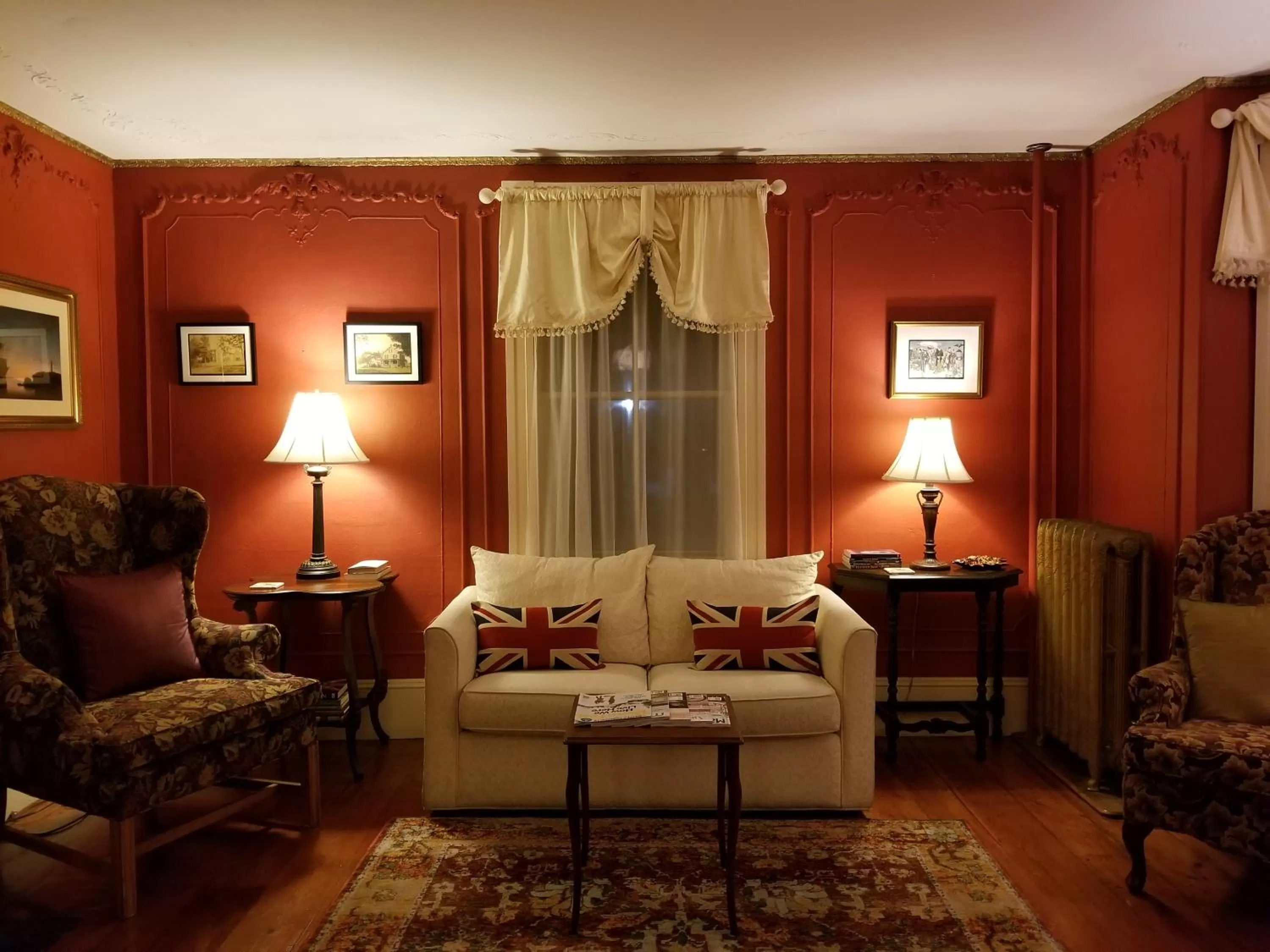 Living room, Seating Area in Blackberry Inn