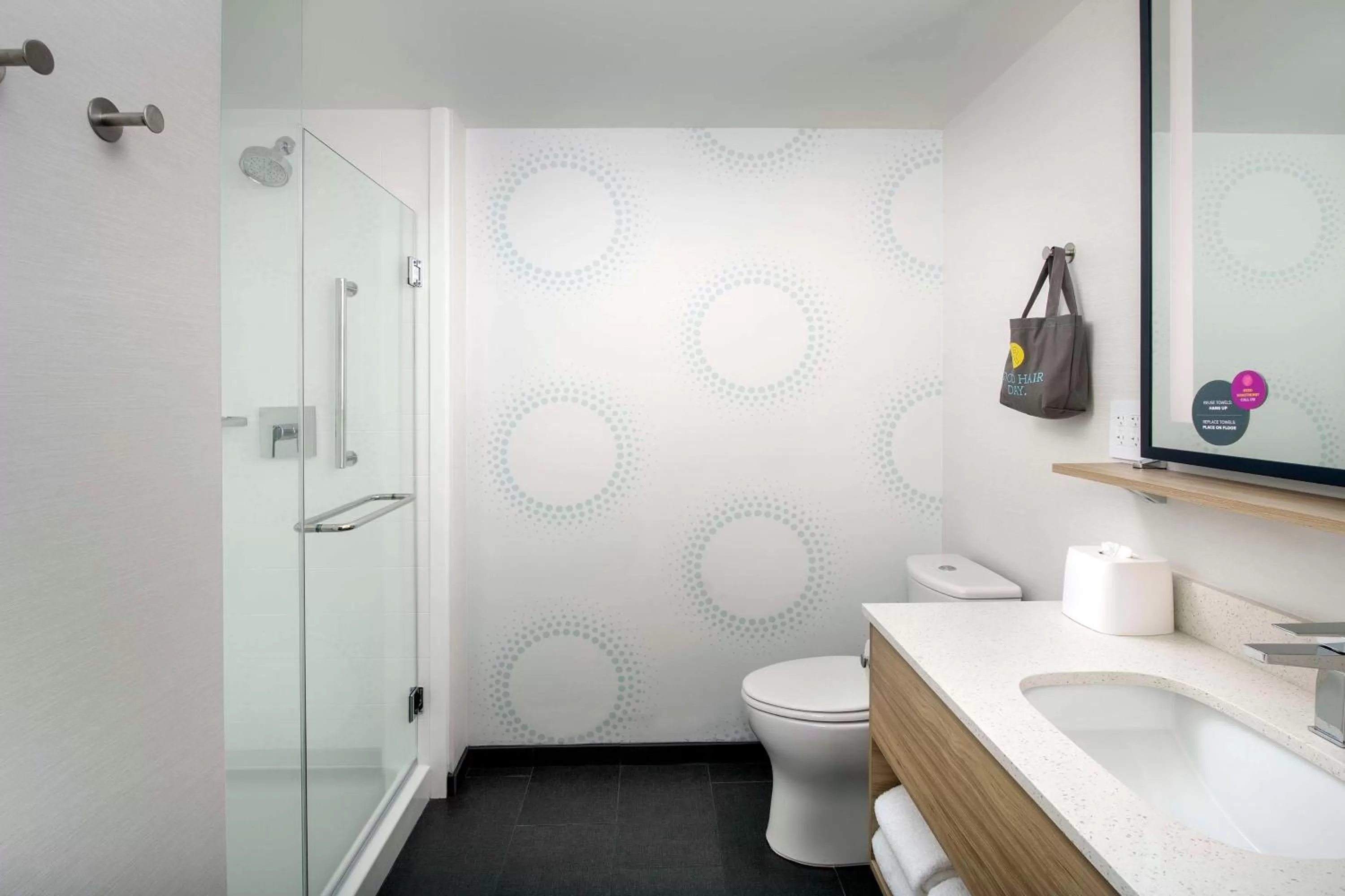 Shower in Tru By Hilton El Paso Northeast