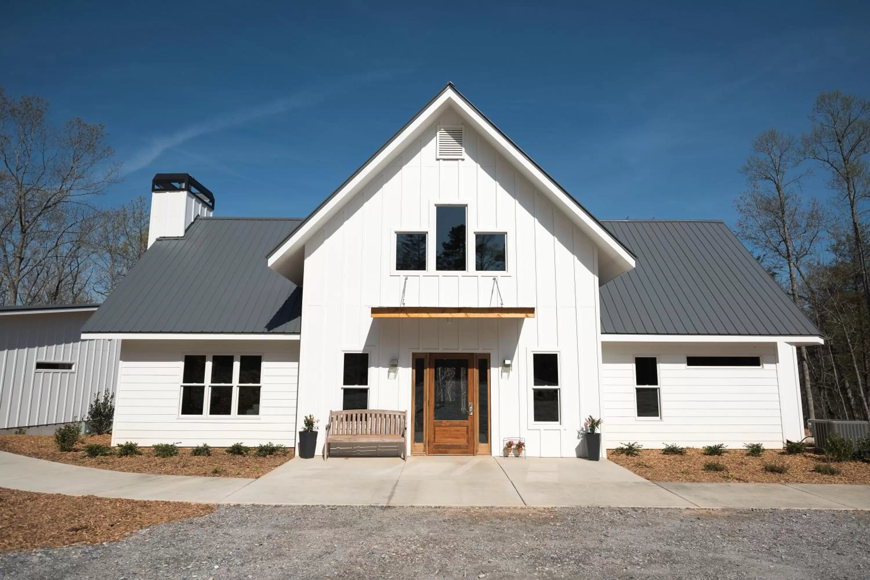 Facade/entrance in The Limelight Inn