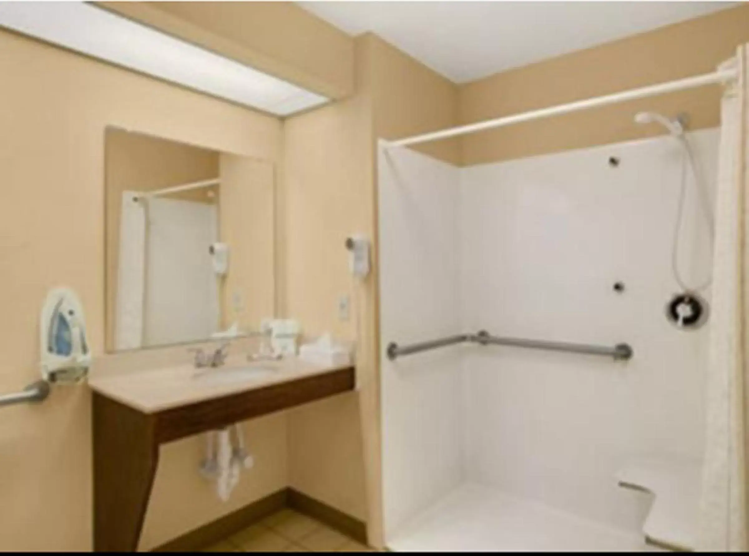 Standard Room in Baymont by Wyndham Easley/Greenville Standard Room in Baymont by Wyndham Easley/Greenville