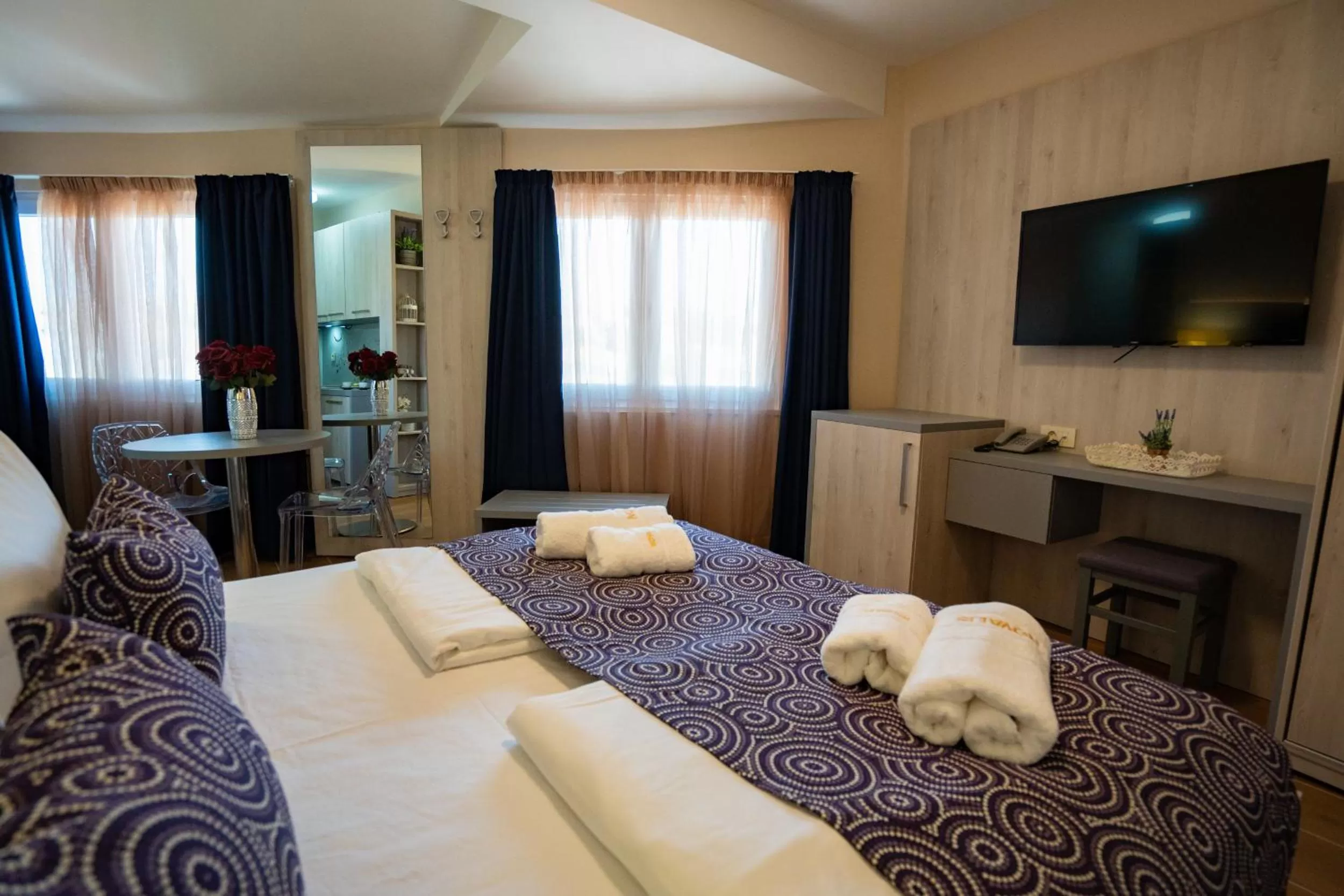 Photo of the whole room, Bed in Bed&Breakfast Novalis