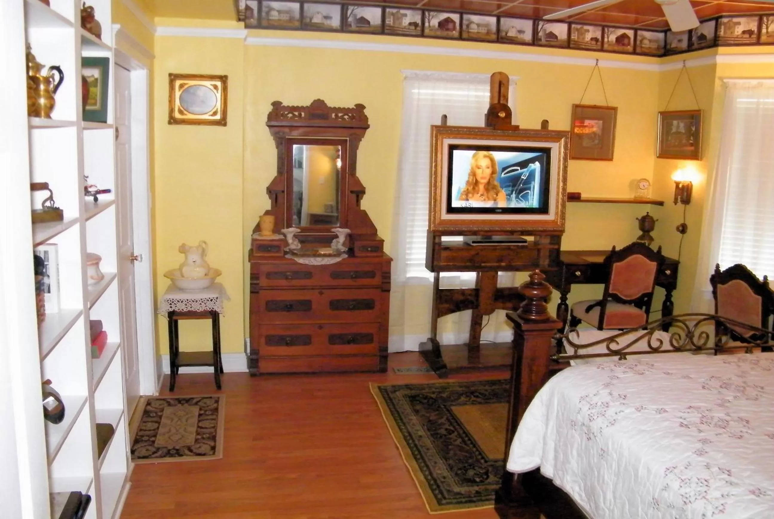 Bed in Book Nook Inn