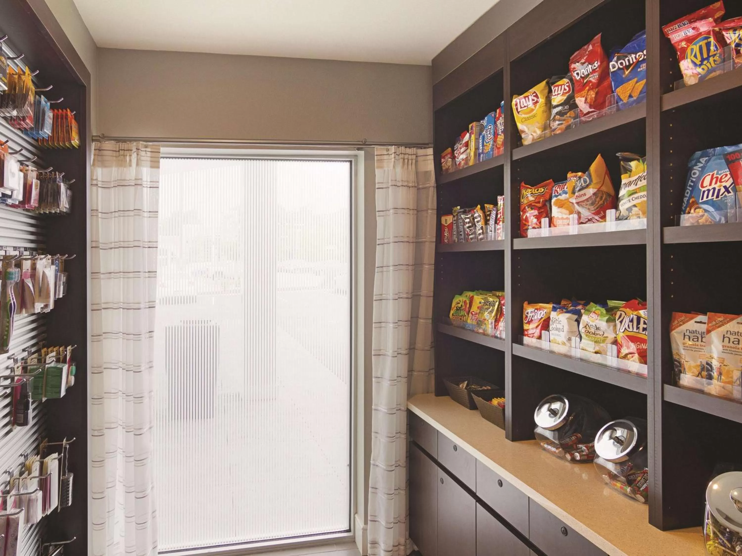 On site in La Quinta by Wyndham Cleveland - Airport North