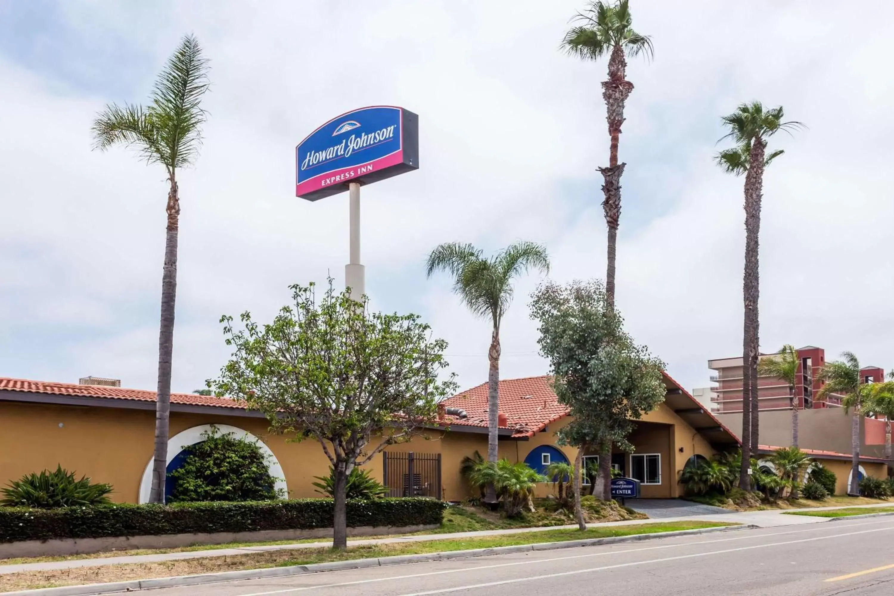 Howard Johnson by Wyndham National City/San Diego South Howard Johnson by Wyndham National City/San Diego South