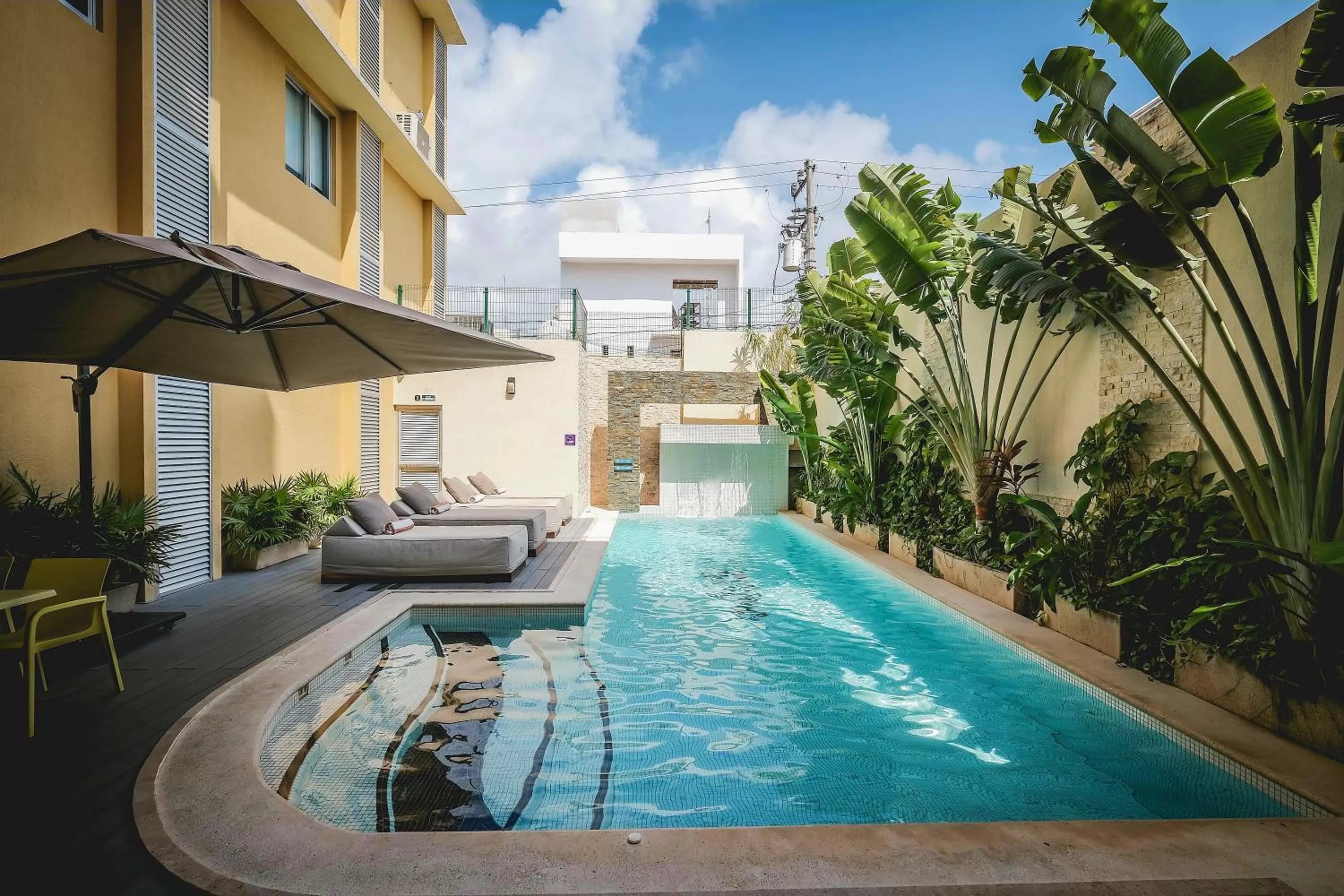 Swimming pool in Biwa Tulum