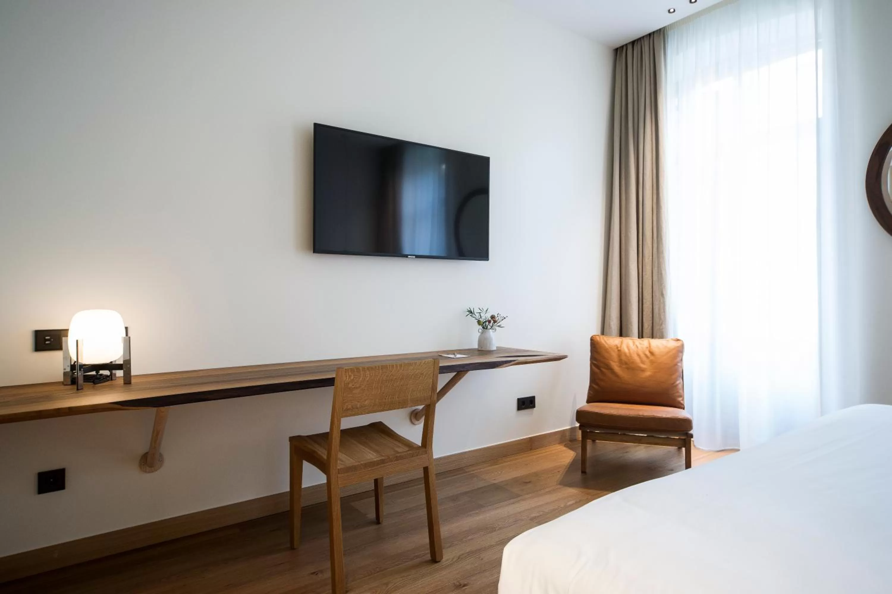 Seating area, Bed in Hotel Arbaso