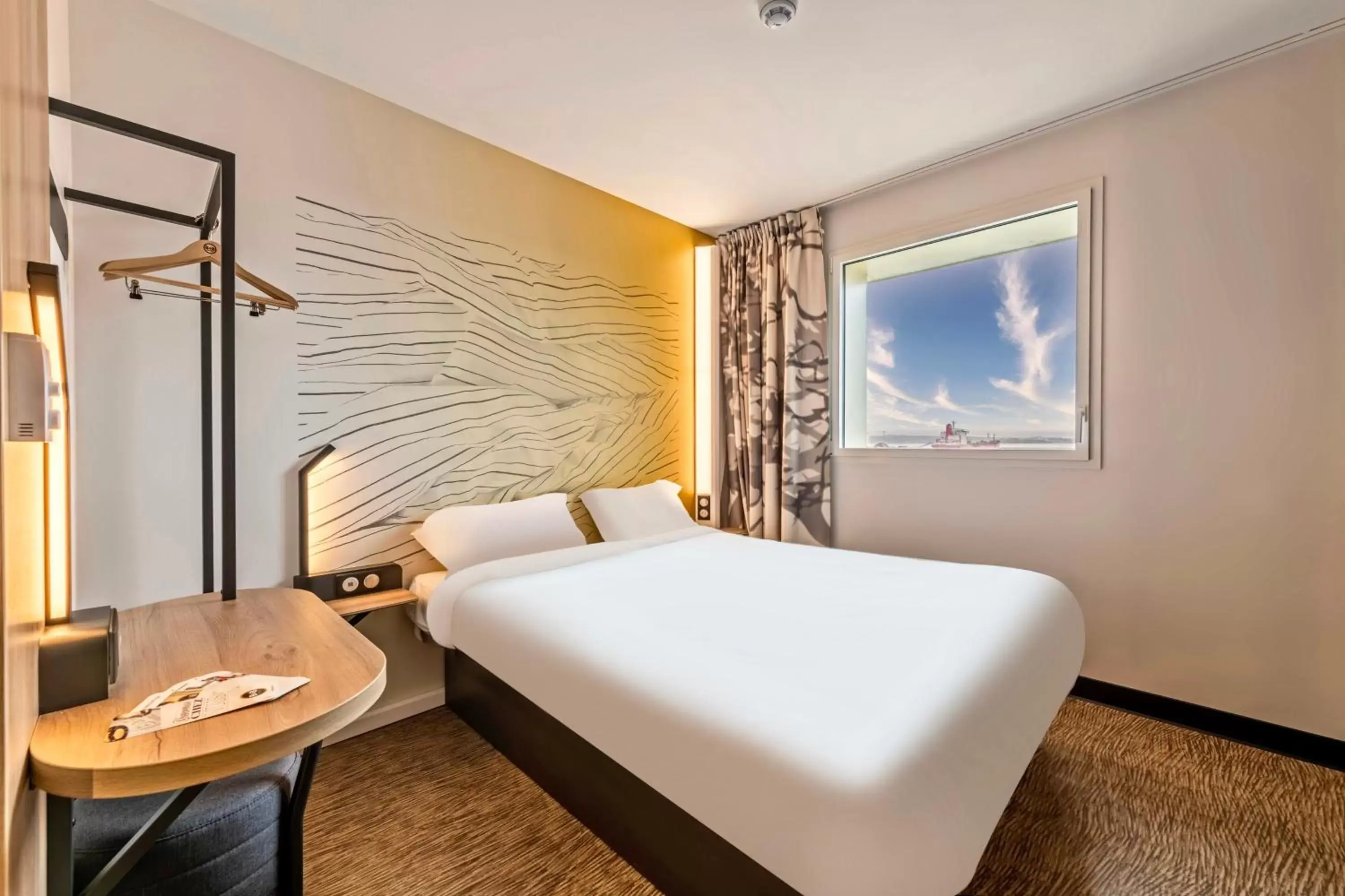 Superior Double Room in B&B HOTEL Brest Centre Port de Commerce Superior Double Room in B&B HOTEL Brest Centre Port de Commerce