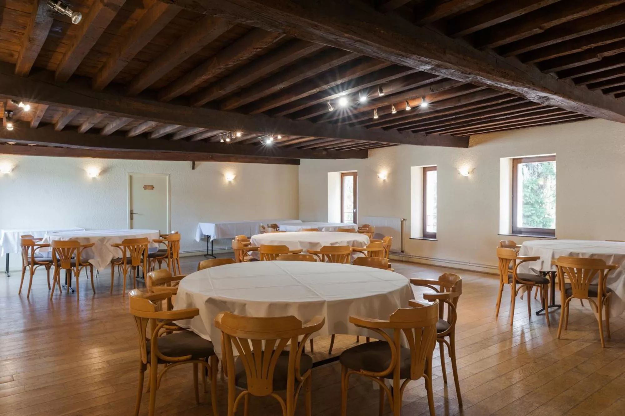 Banquet/Function facilities in Clos St Eloi, The Originals Relais (Relais du Silence)