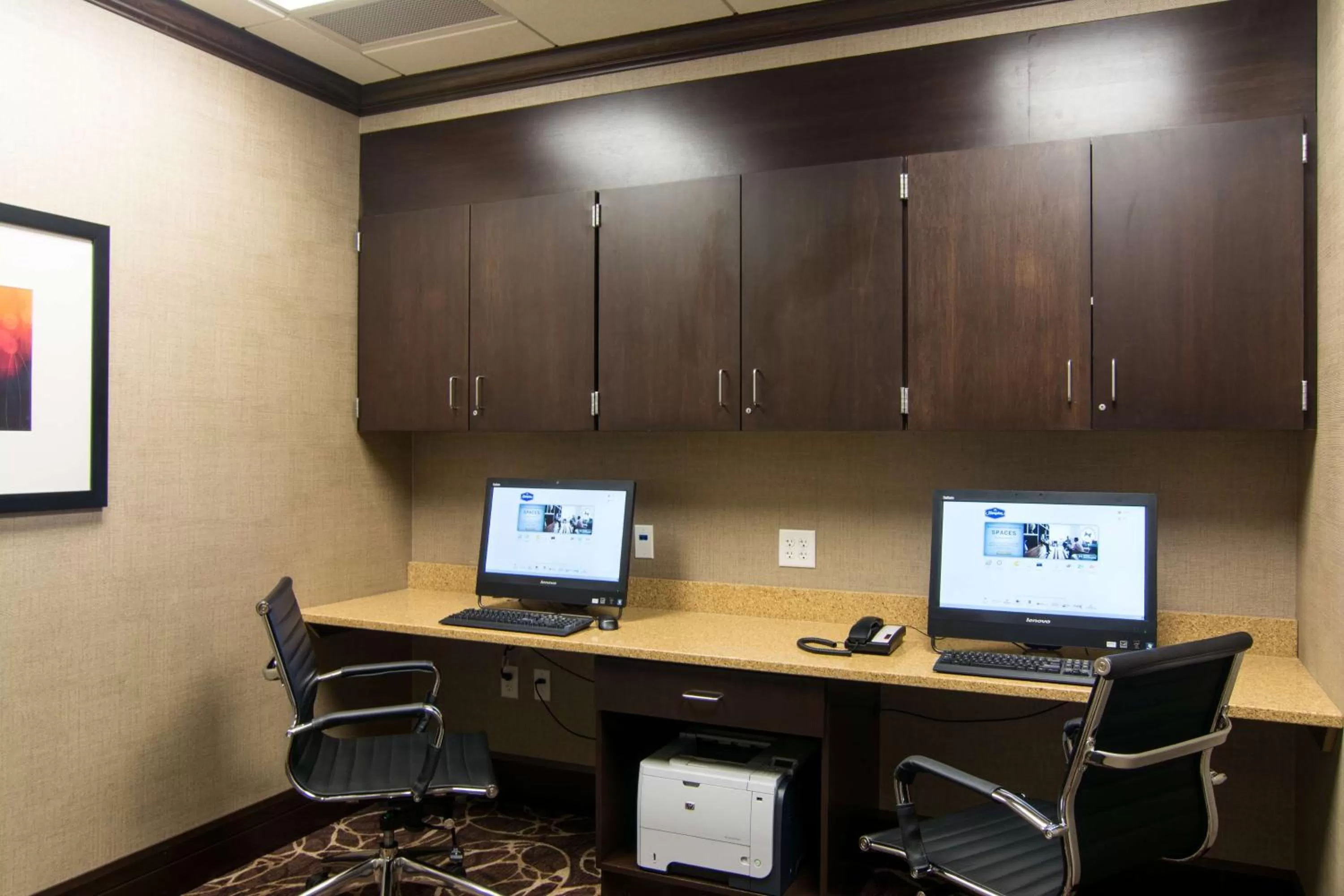 Business facilities in Hampton Inn Orange City