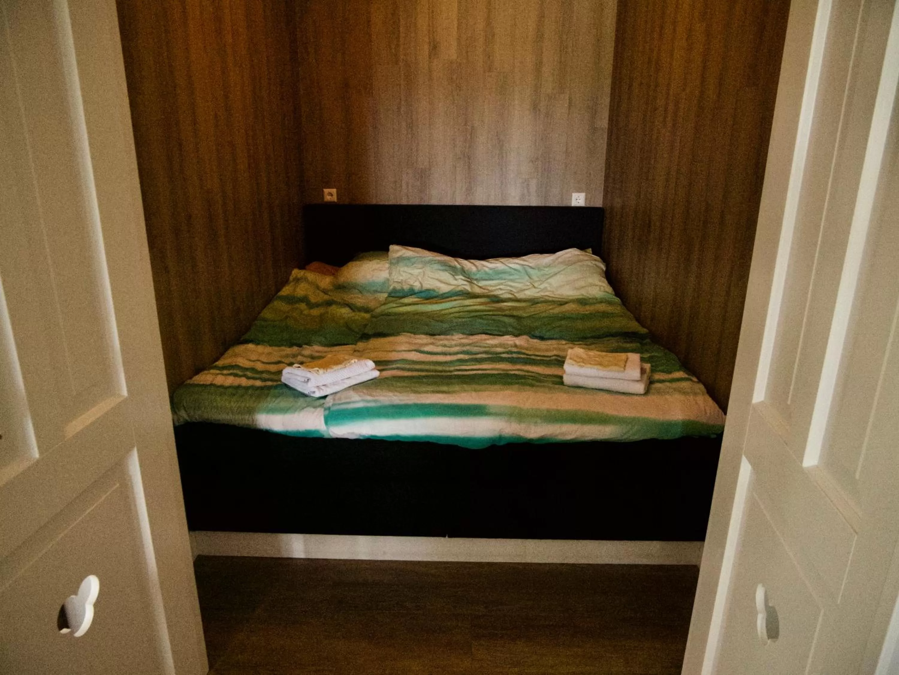 Bed in B&B “Te Warskip bij BlokVis”
