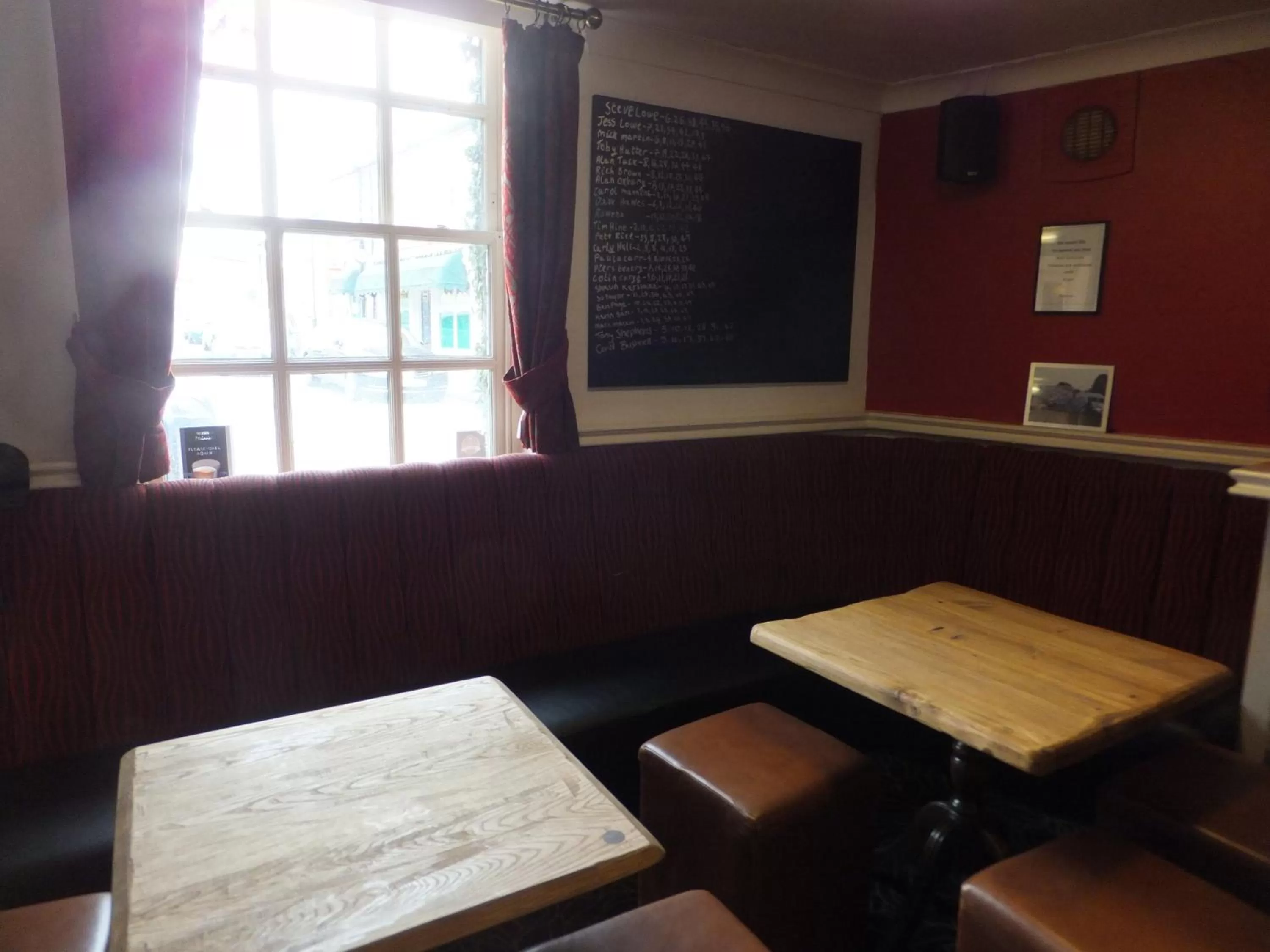 Lounge or bar in The Red Lion, Stretham