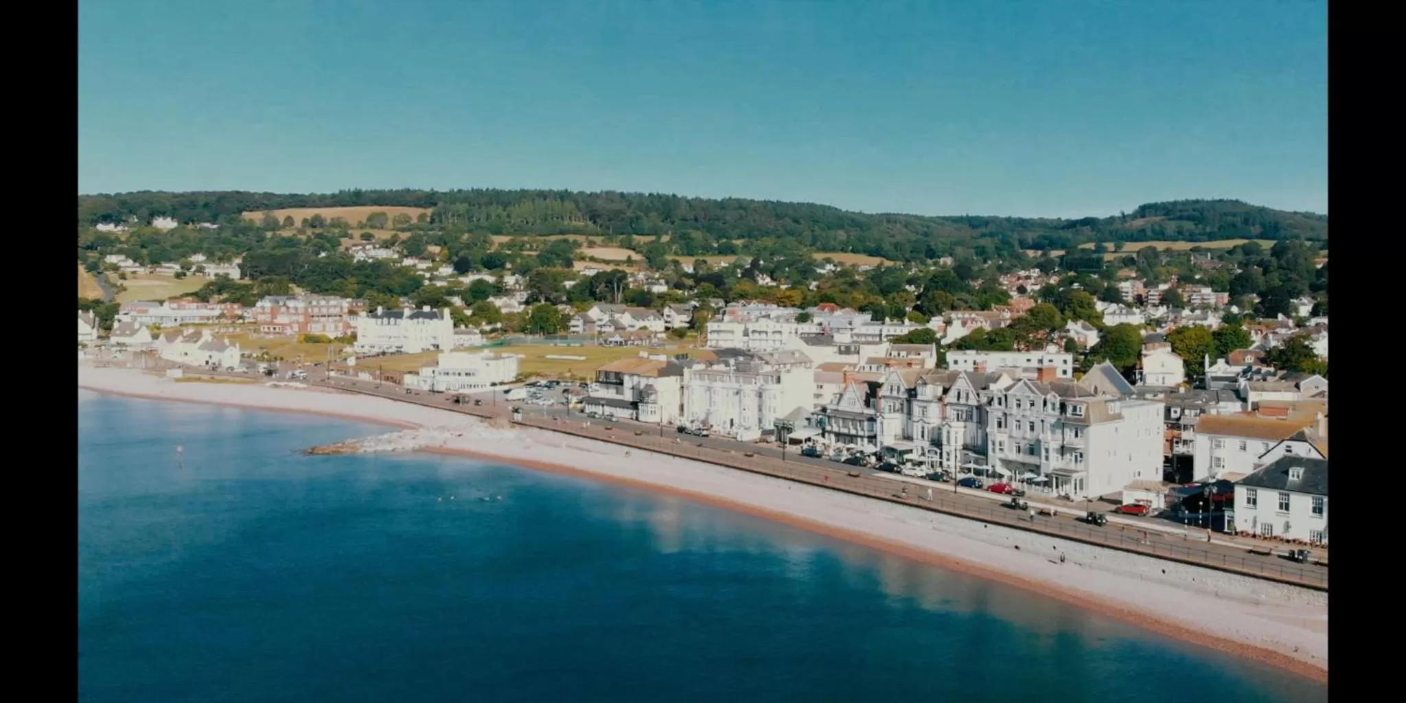 Beach in The Elizabeth