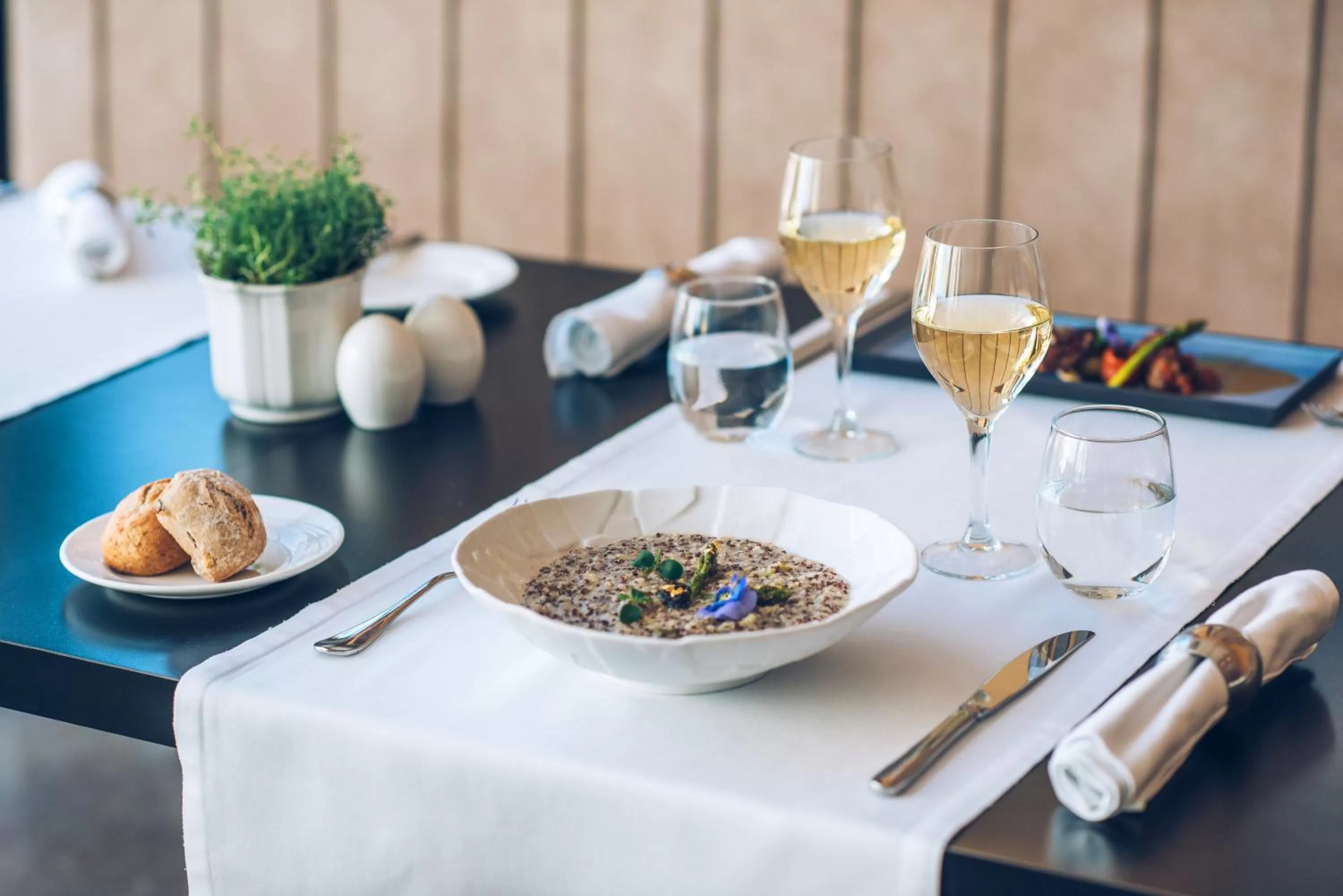 Restaurant/places to eat in Iberostar Selection Lisboa