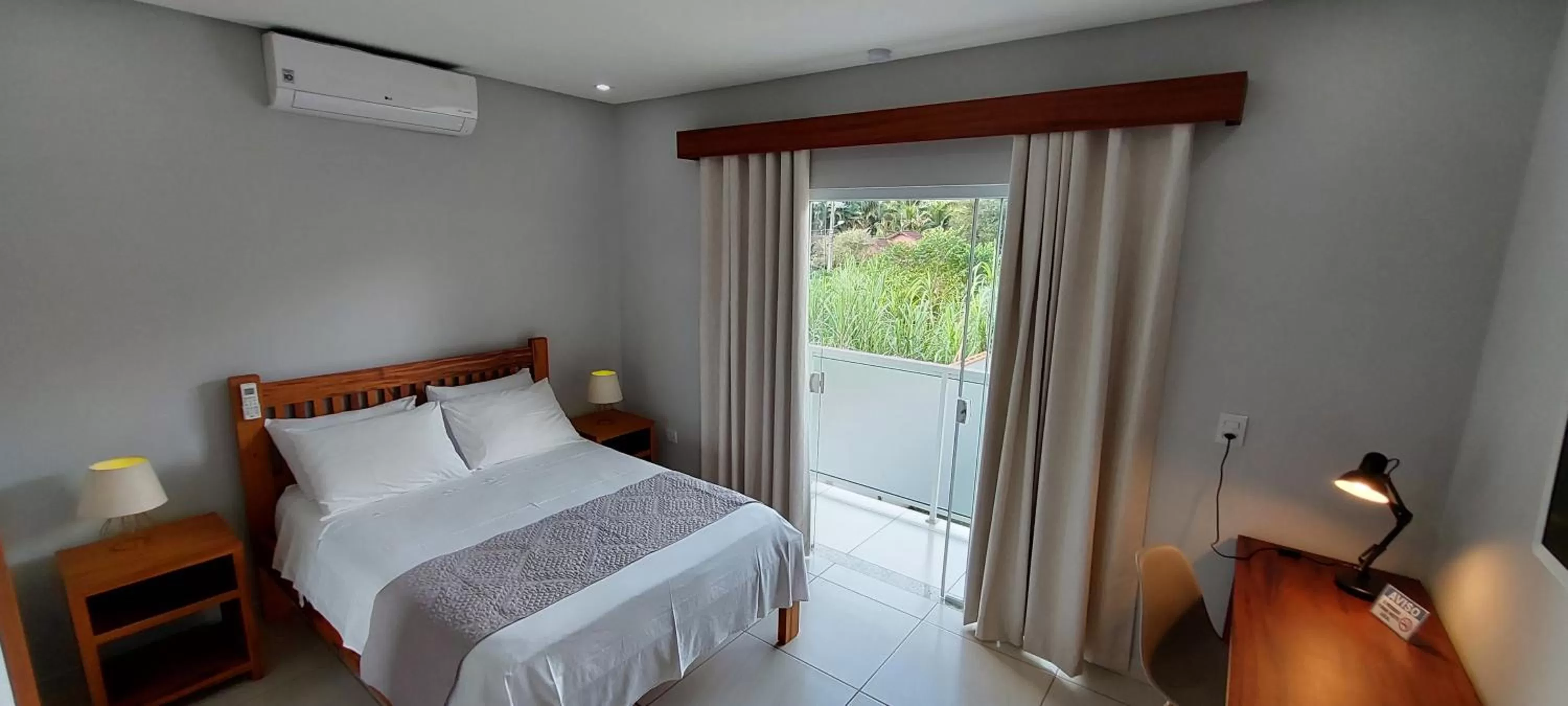 Bedroom, Bed in Pousada das Saíras