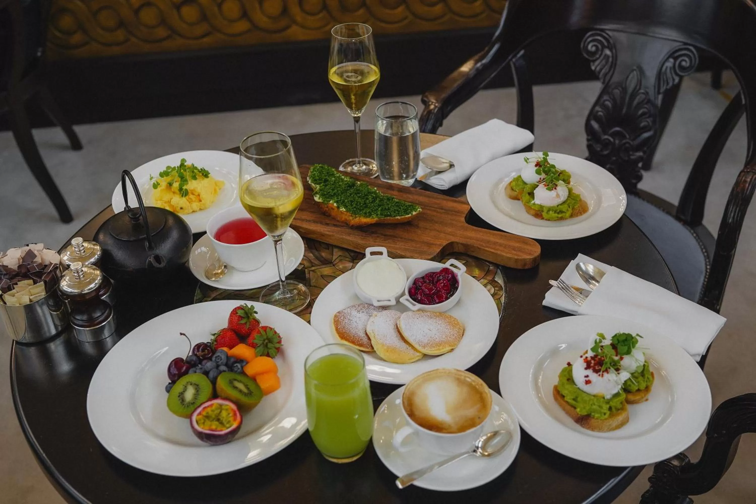 Food and drinks in Park Hyatt Vienna