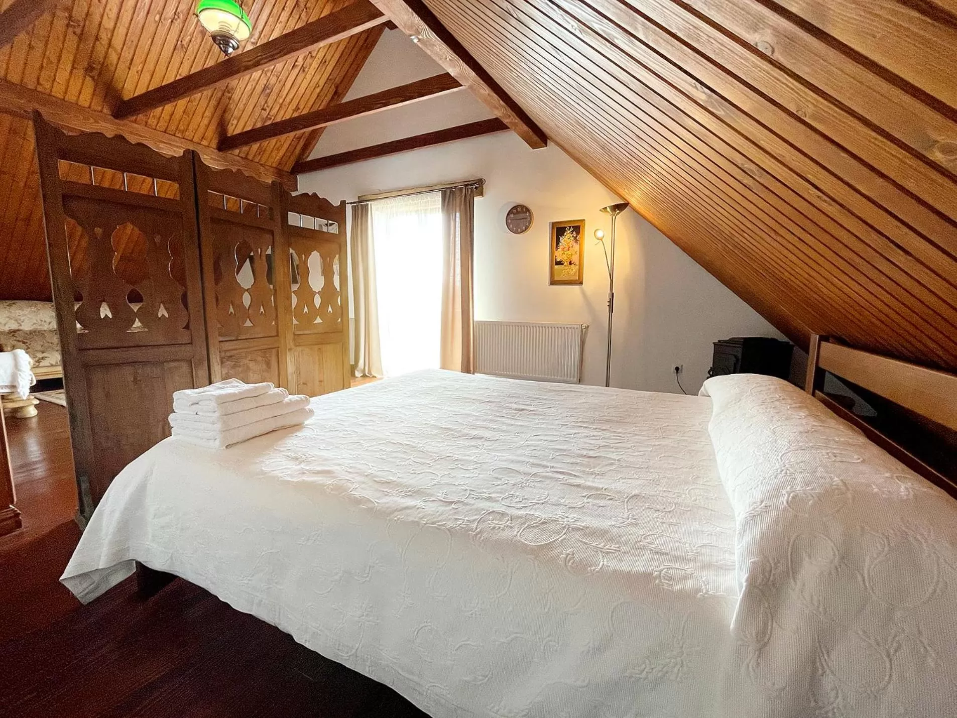 Bed in Villa Zoryany Dvir