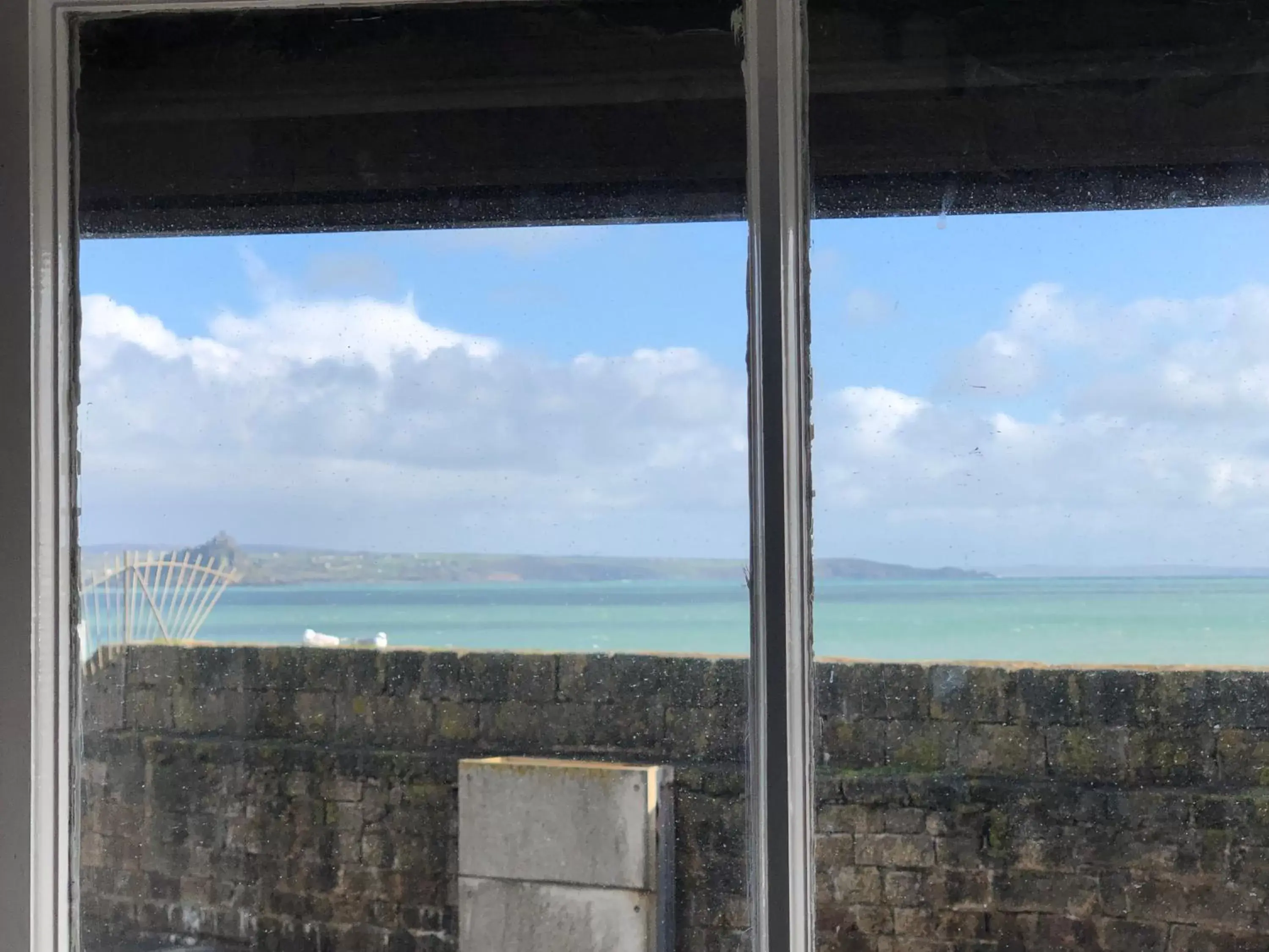 Deluxe Double Room in The Dolphin Tavern Deluxe Double Room in The Dolphin Tavern