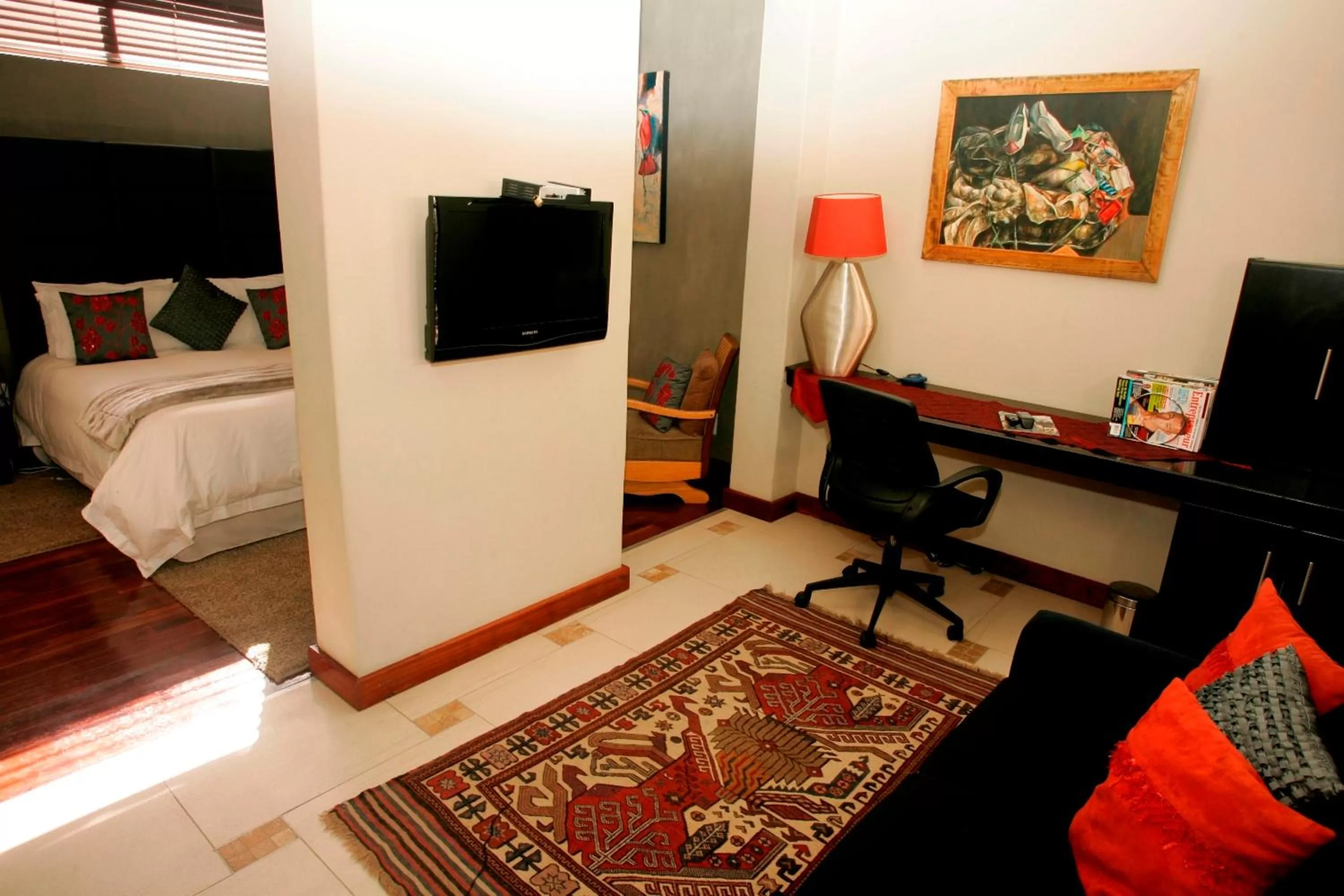 Coffee/tea facilities, Seating Area in Jedidja Bed and Breakfast