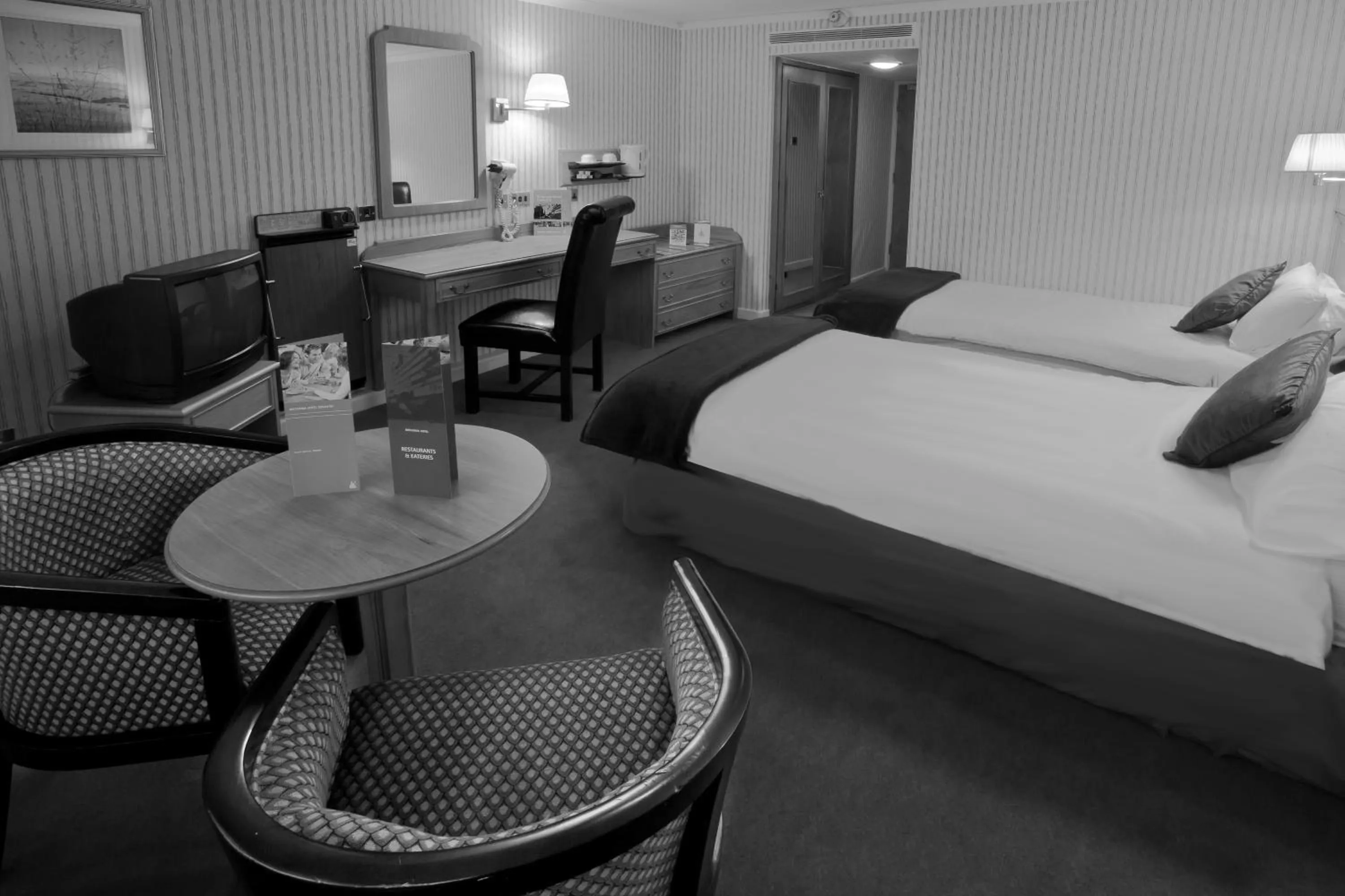 Photo of the whole room, Bed in Britannia Hotel Coventry