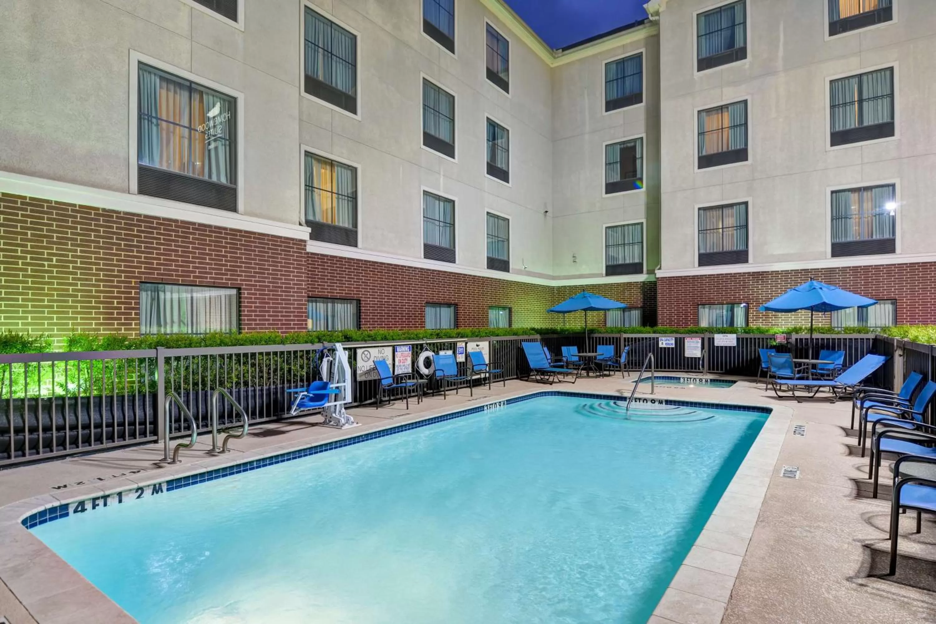 Pool view in Homewood Suites by Hilton Houston West-Energy Corridor