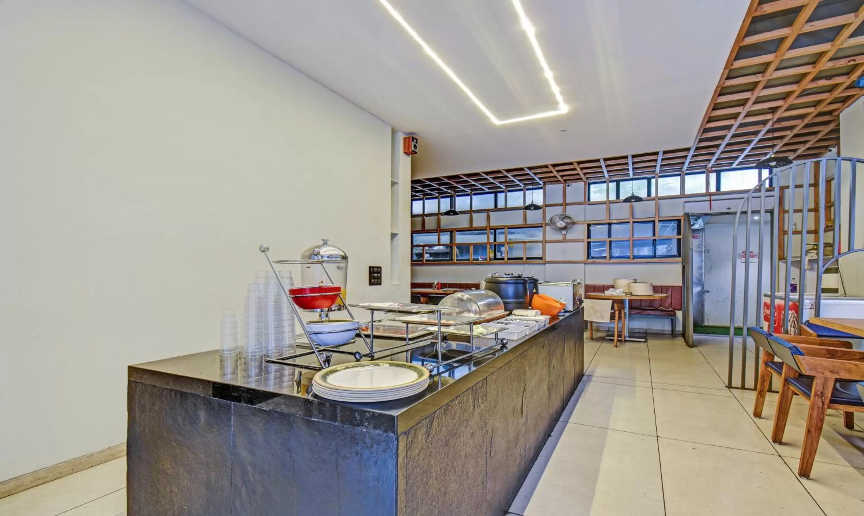 Breakfast in Treebo Aroma Executive