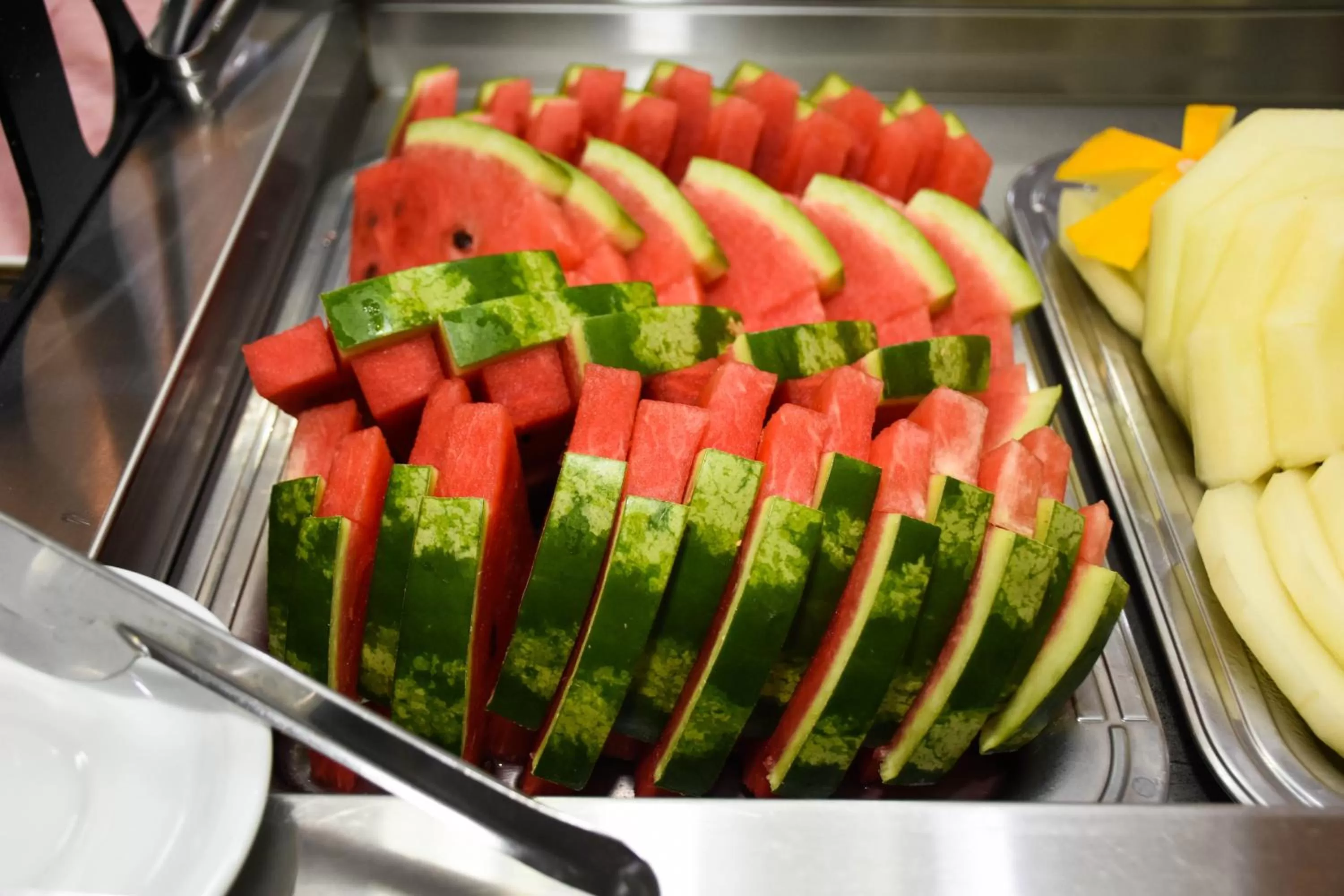 Food in Larison Executive - by Easy Hotéis