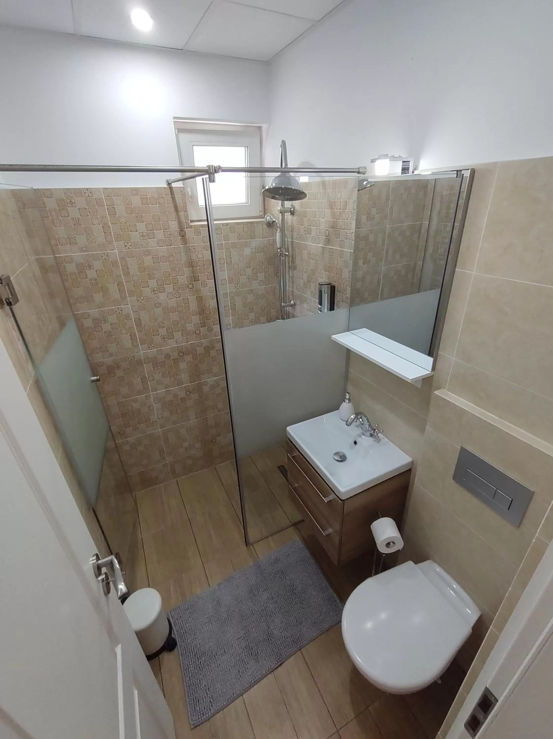 Shower in Fanea Residence