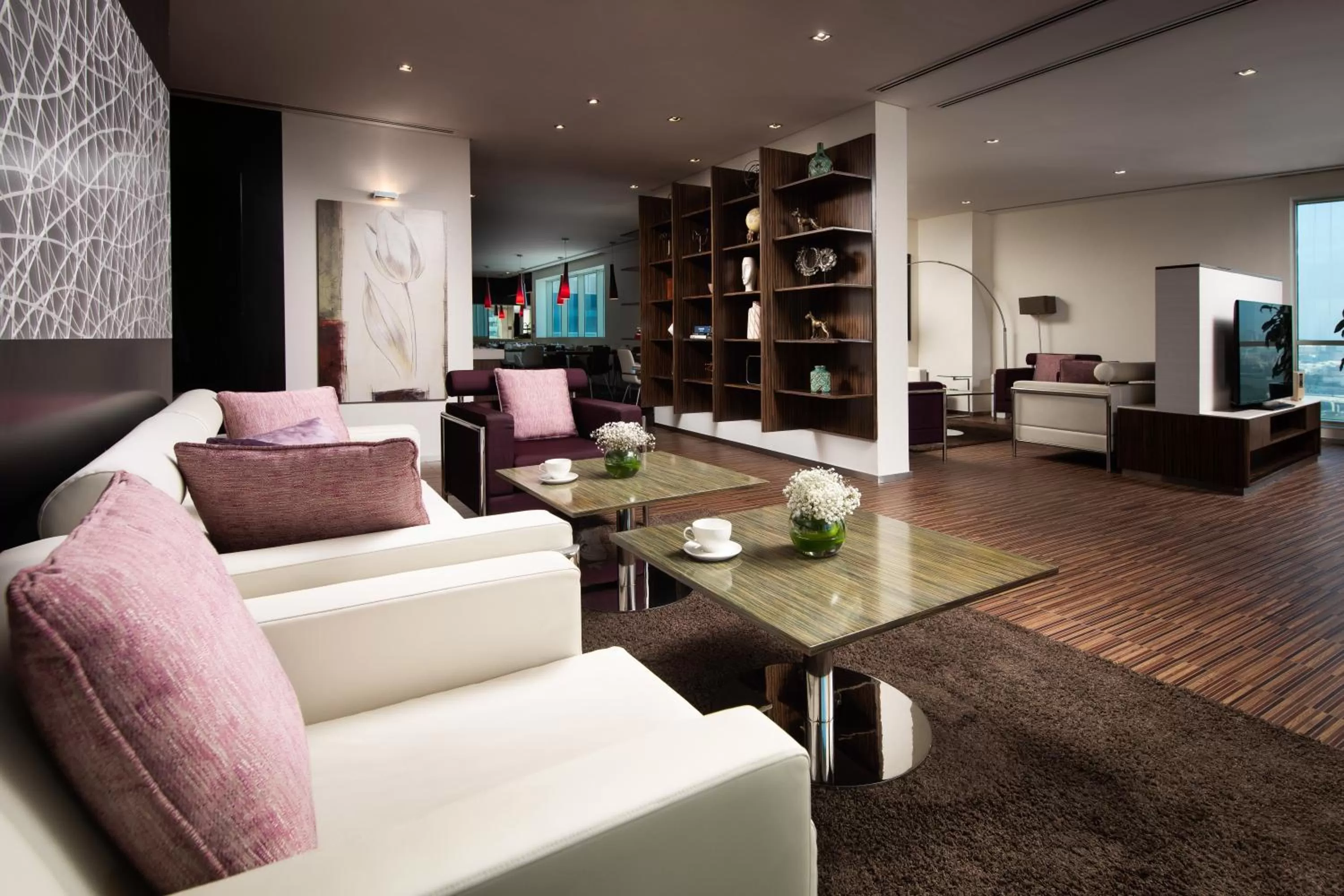 Lounge or bar in Pullman Dubai Jumeirah Lakes Towers