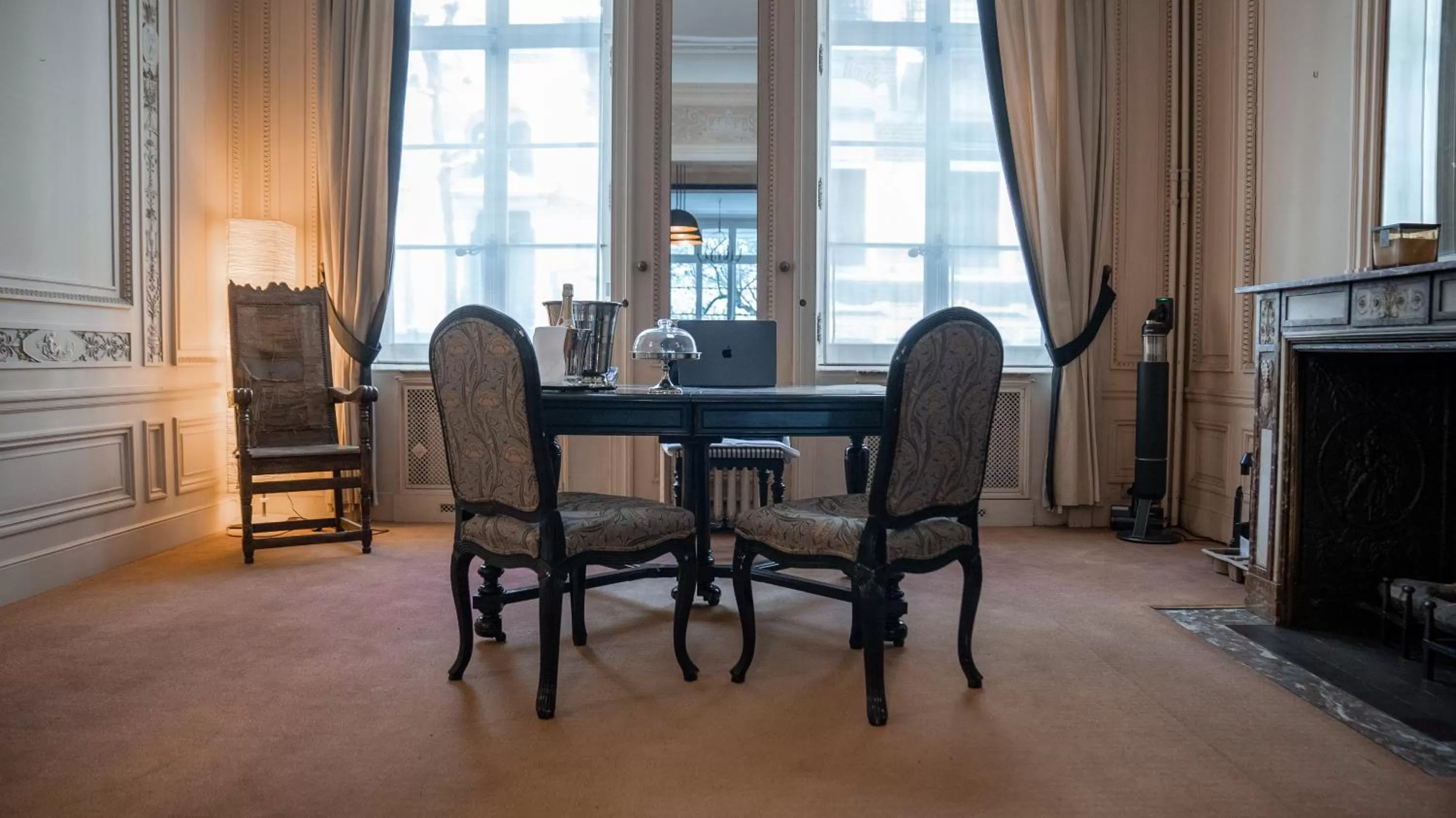 Seating area, Dining Area in Hotel de Maître de Vaughan