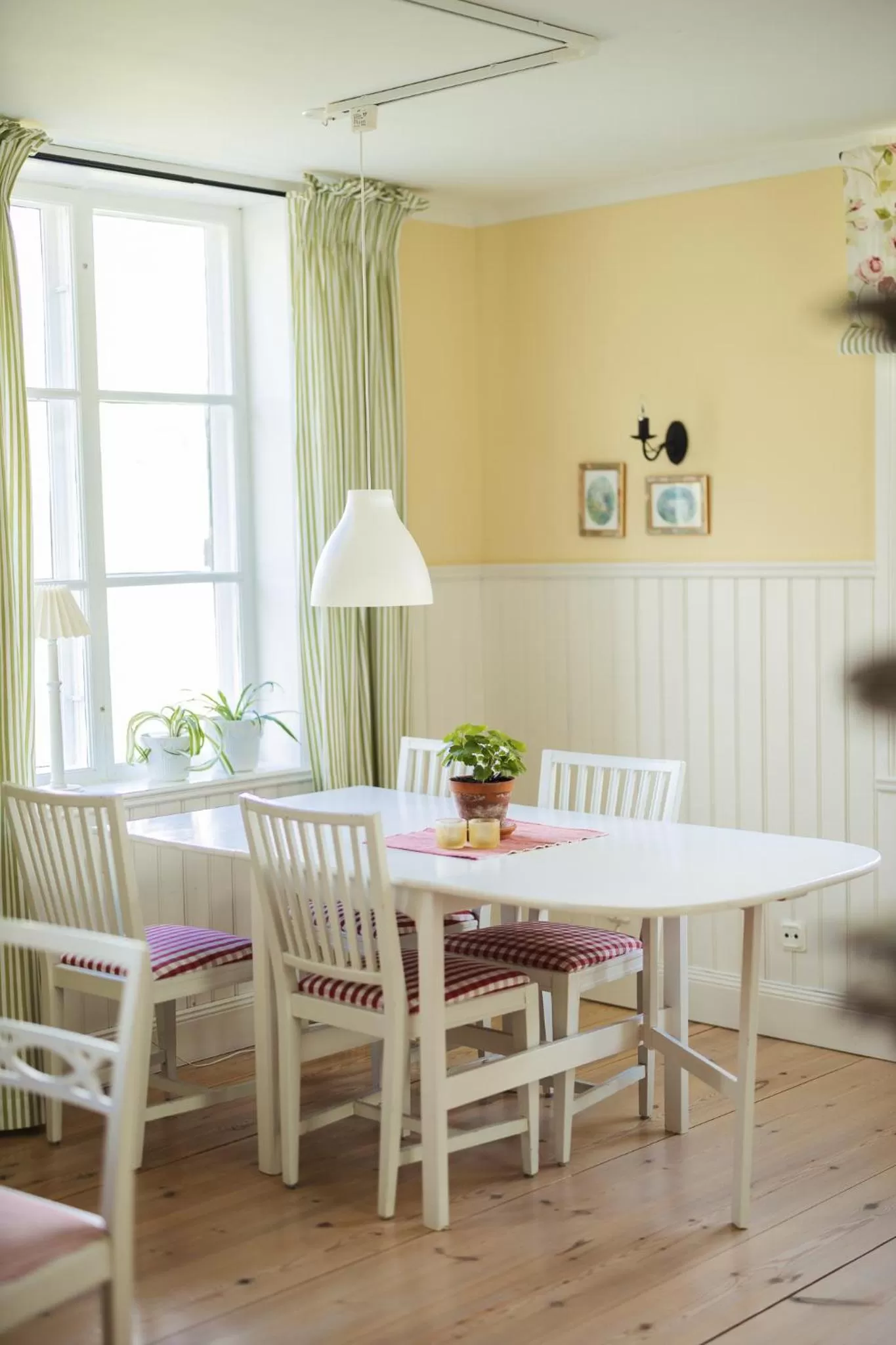 Property building in Bäcks Bed & Breakfast