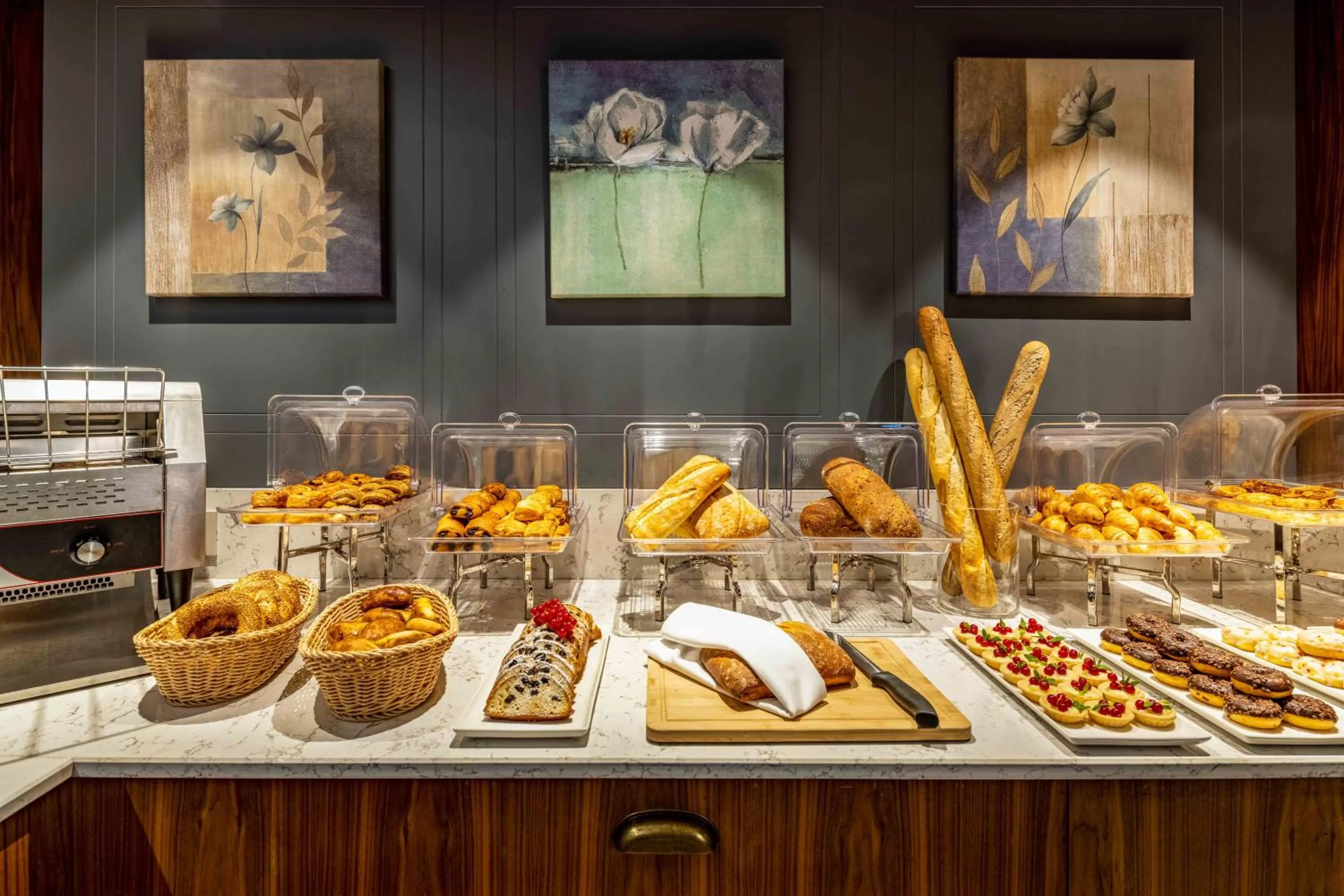 Food in Tzl Suites Hotel Nişantaşı