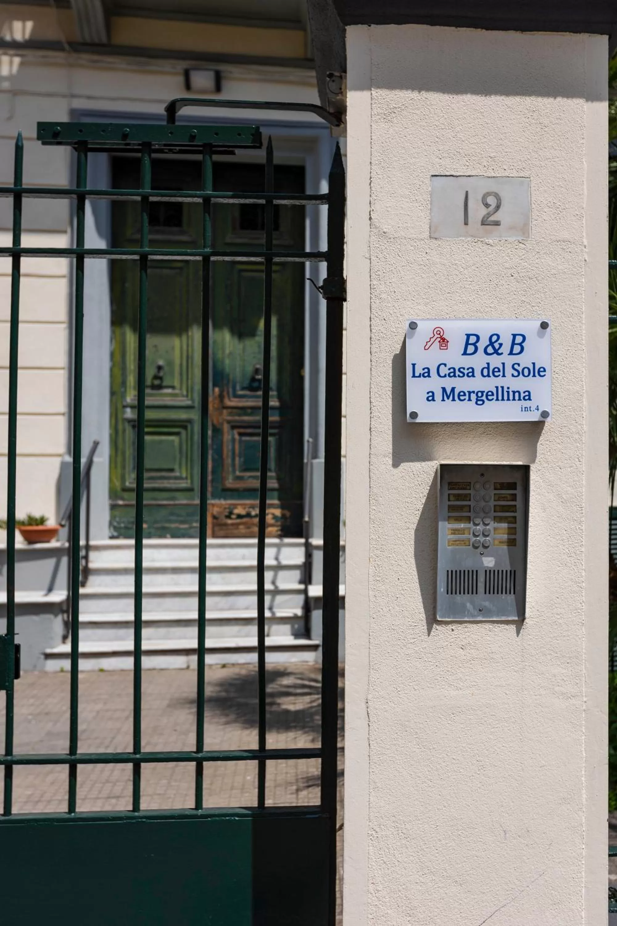 Property building in La Casa Del Sole A Mergellina