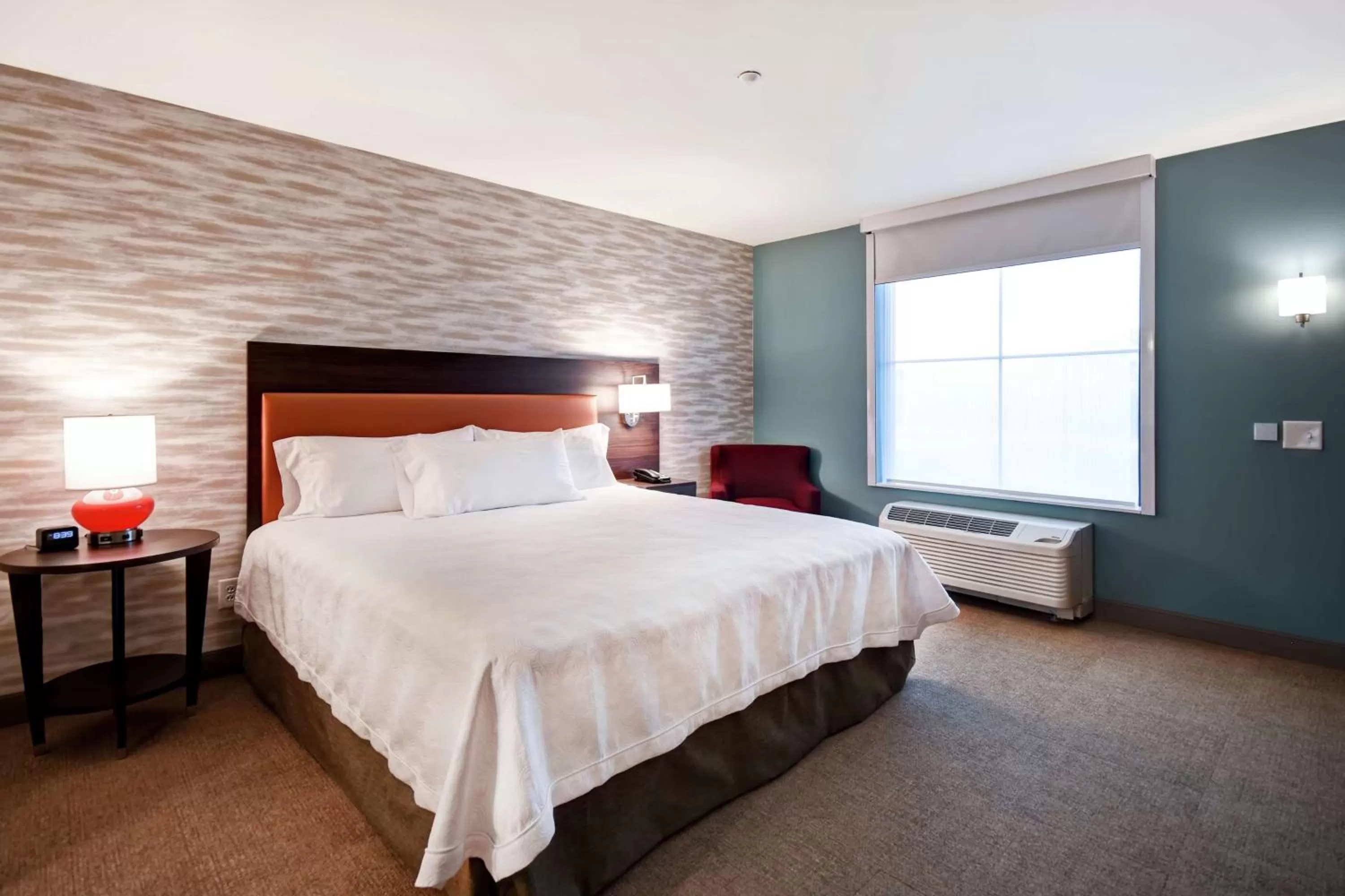 Bed in Home2 Suites By Hilton Lagrange