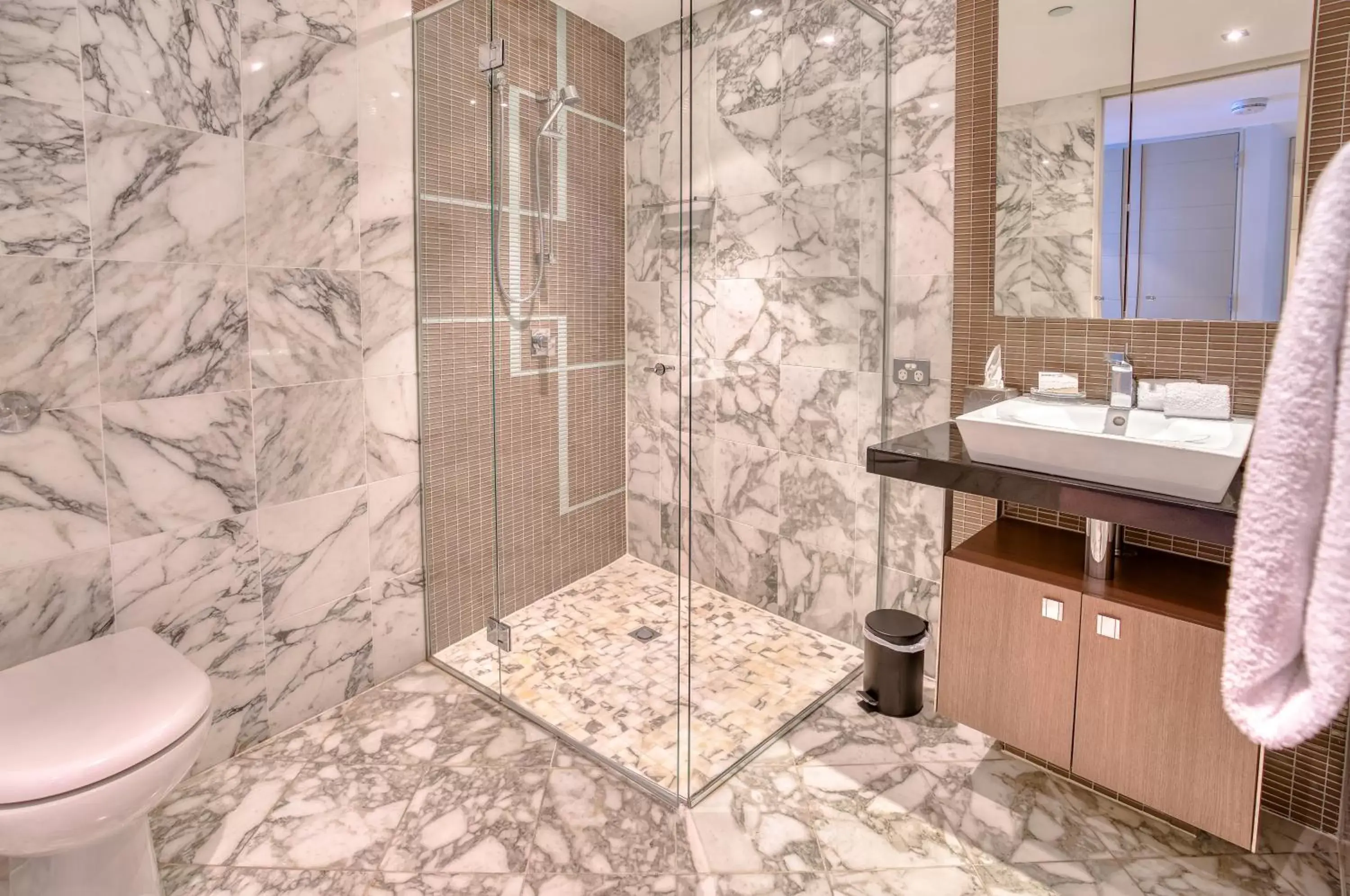 Two-Bedroom Suite with Ocean View in Oceans Mooloolaba Two-Bedroom Suite with Ocean View in Oceans Mooloolaba