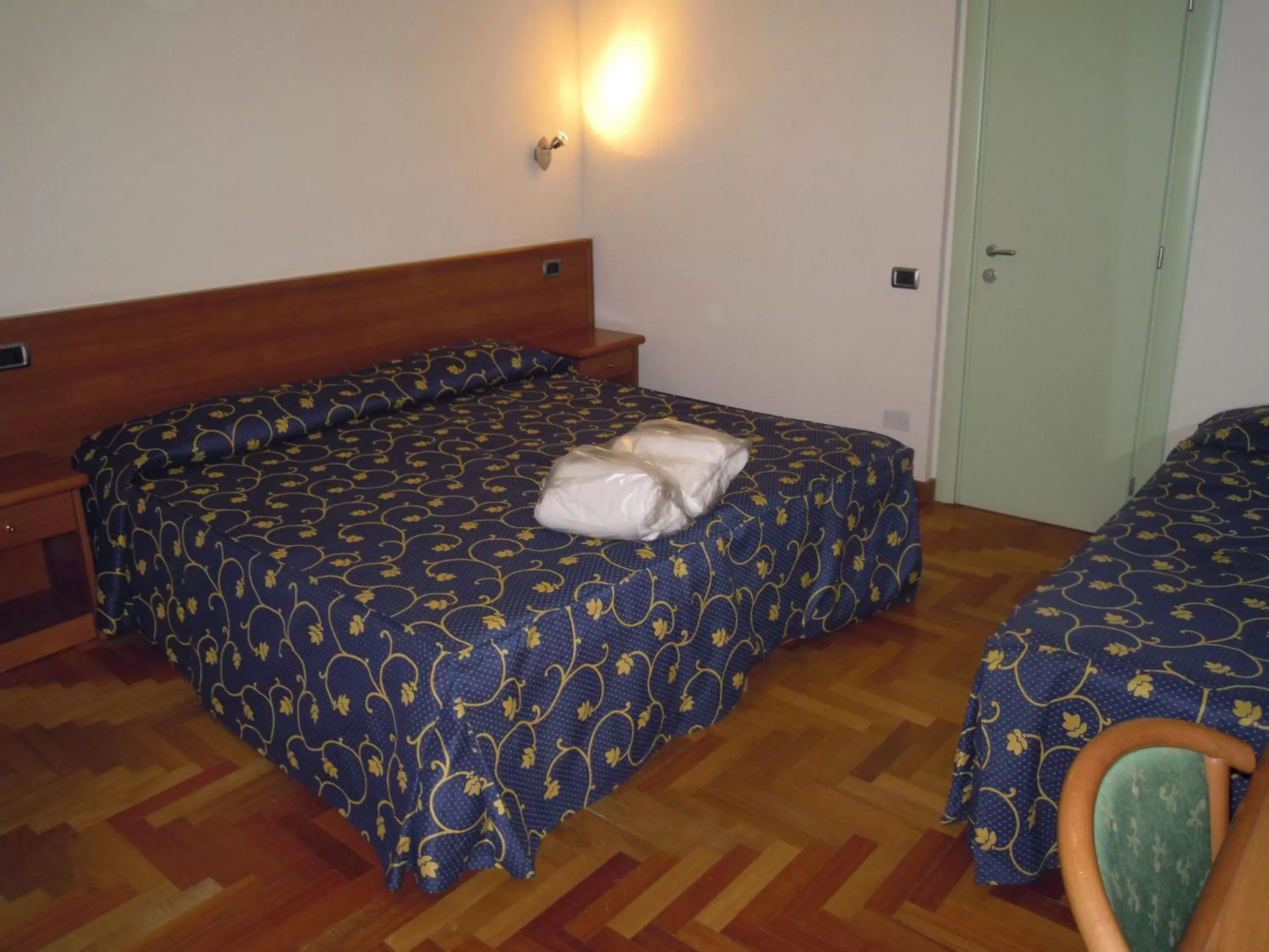 Double or Twin Room in La Gritta srl Double or Twin Room in La Gritta srl