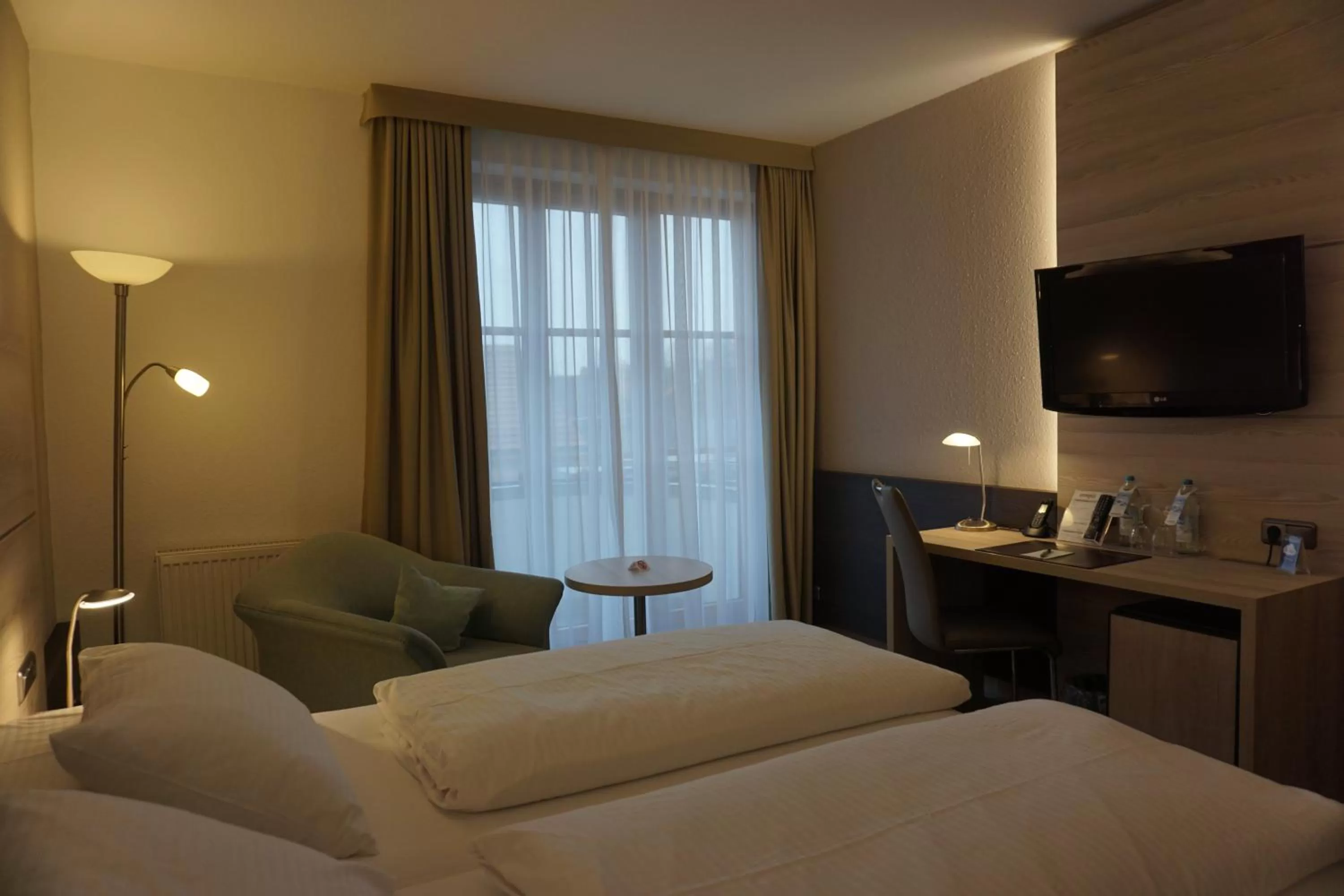 Photo of the whole room, Bed in Hotel Kastanienhof