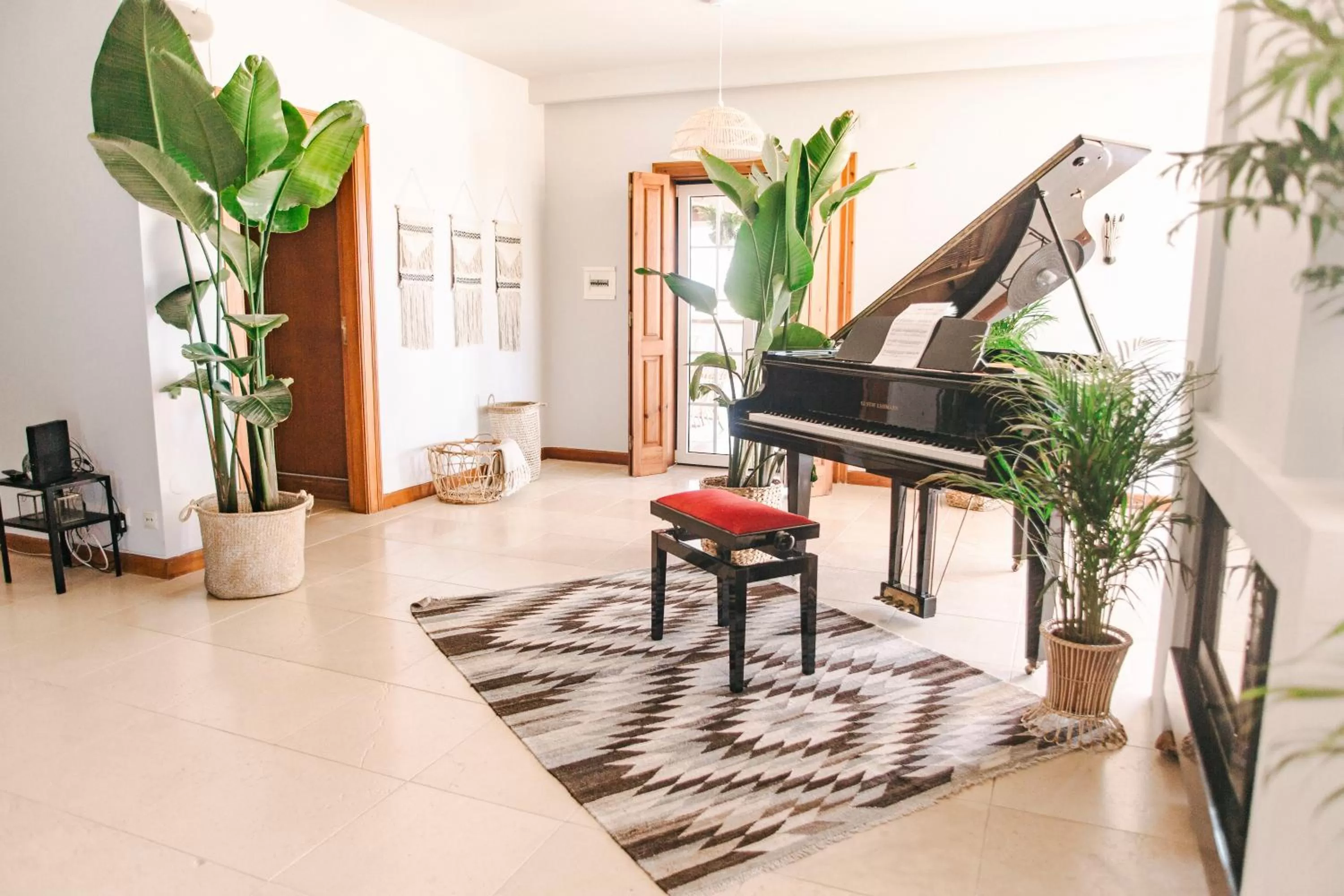 Property building in Dreamsea Surf Guest House