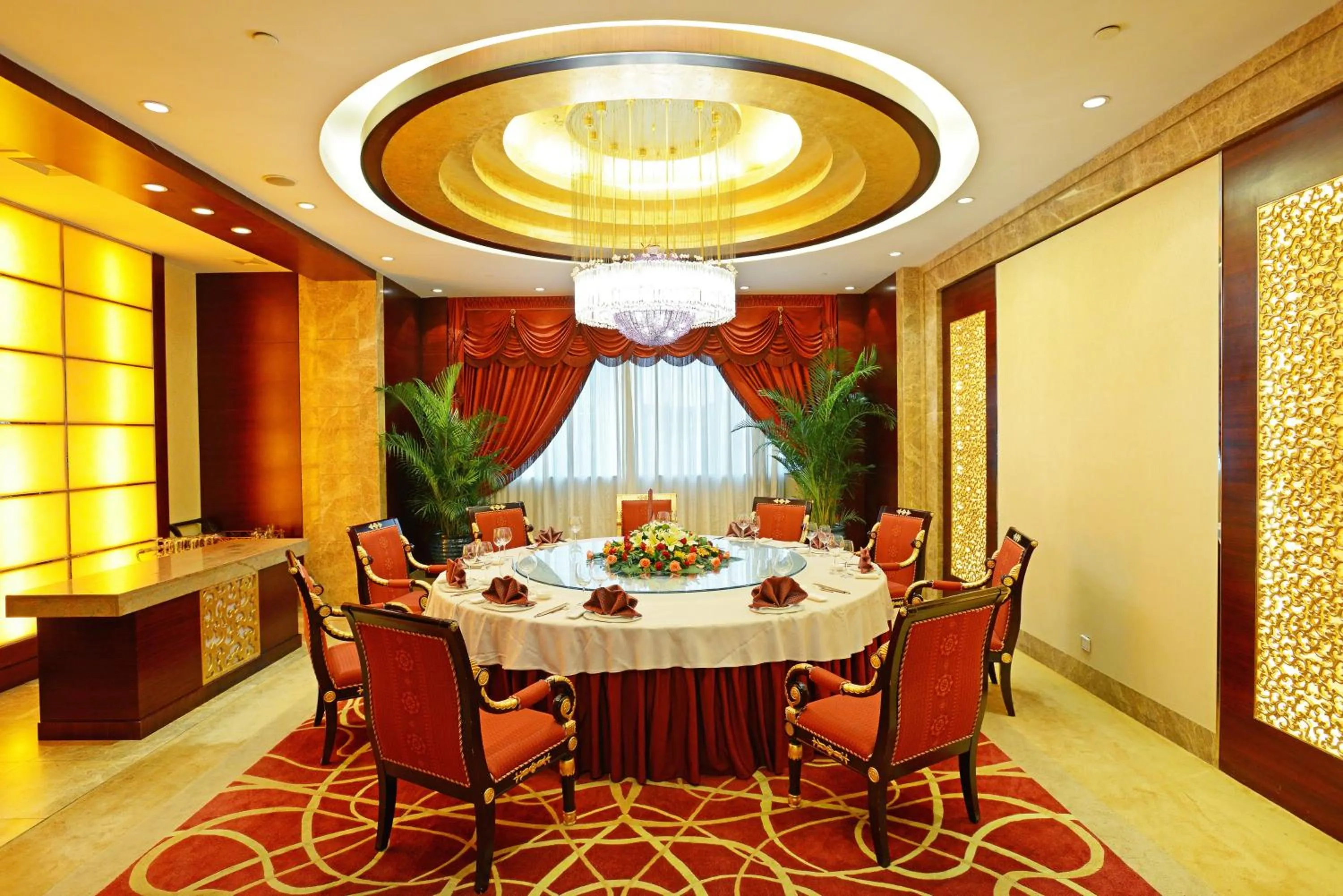 Restaurant/places to eat in Guangzhou New Century Hotel