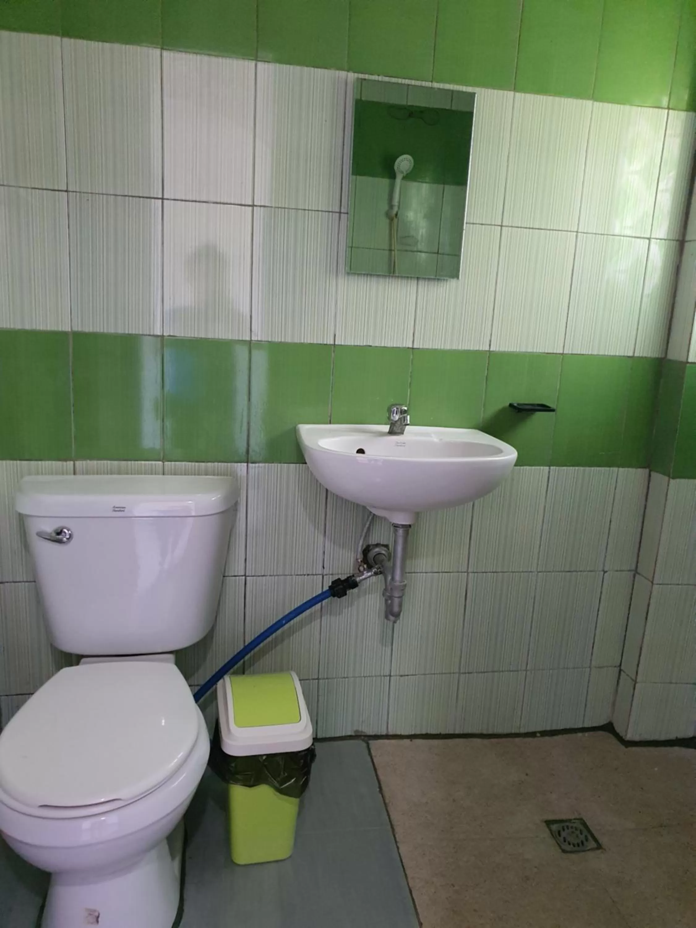 Bathroom in Aosmec Square Hotel