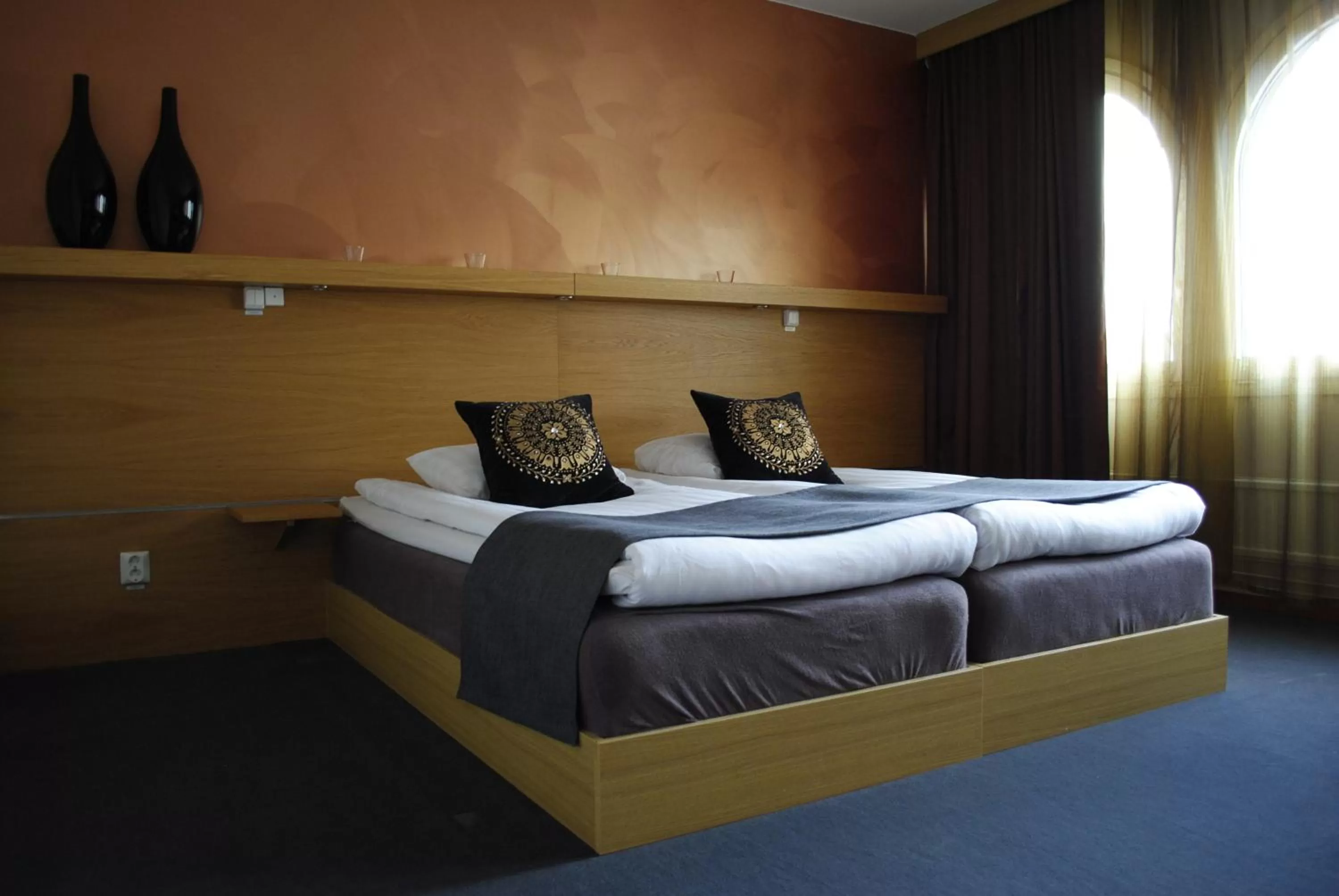 Photo of the whole room, Bed in Kumla Hotel