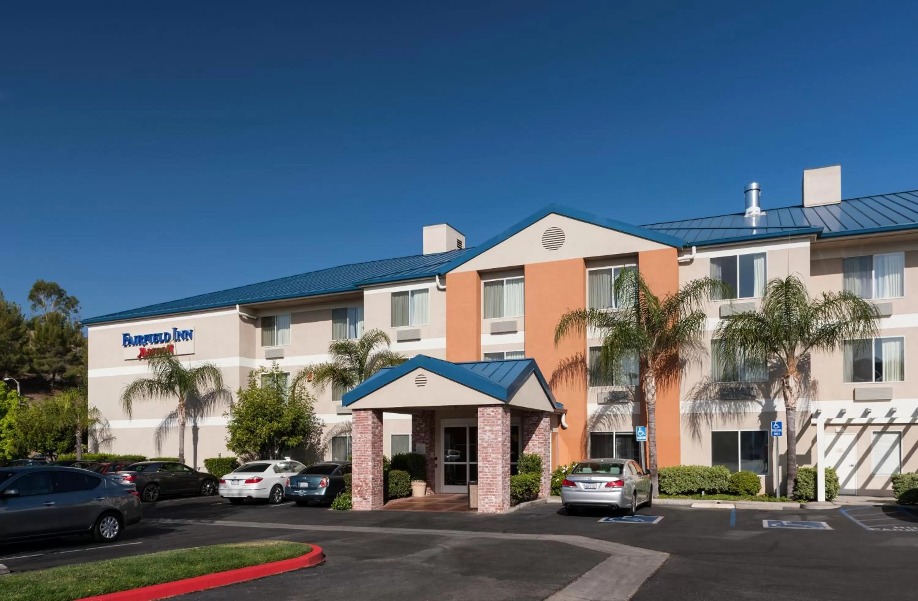 Property building in Fairfield Inn by Marriott Santa Clarita Valencia