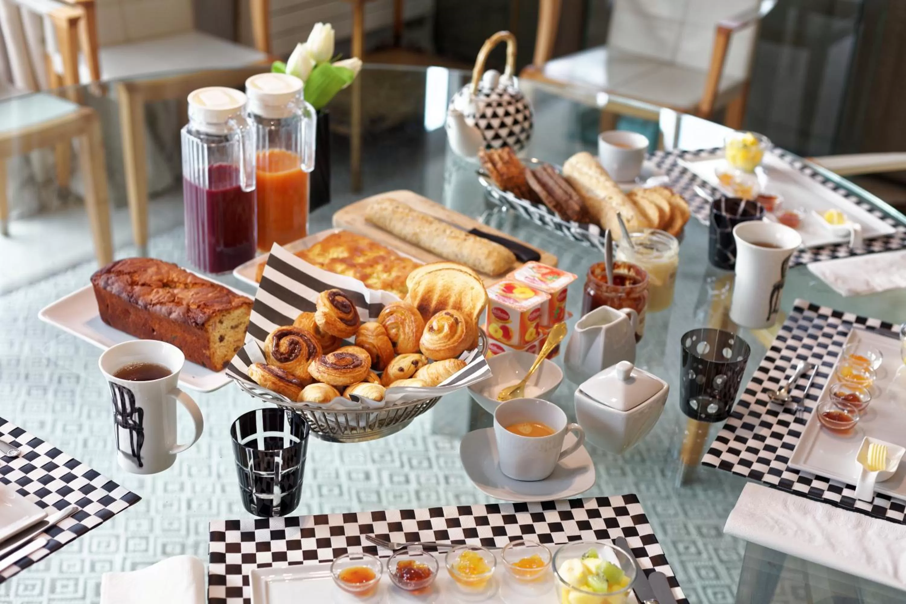 Continental breakfast in Villa Tiffany