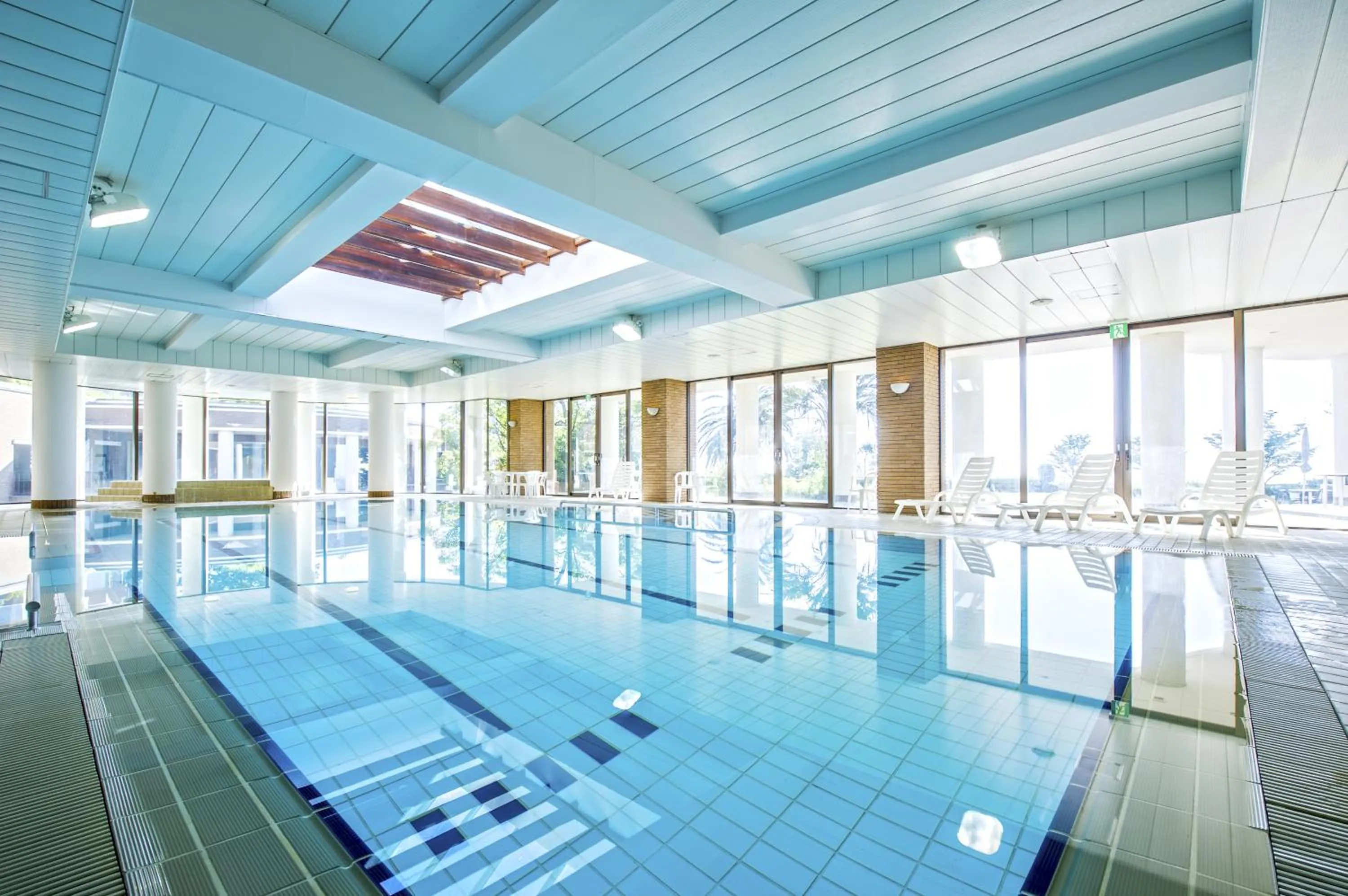 Swimming pool in Hotel Village Izukogen